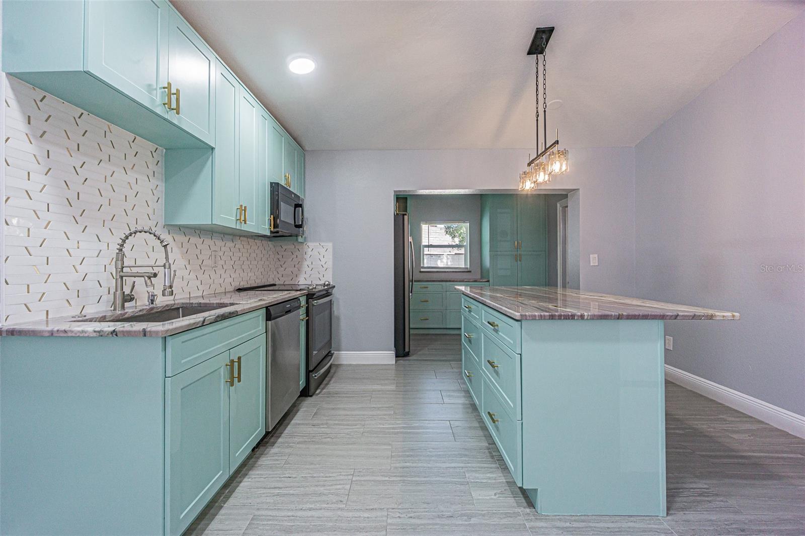 11363 COCOA BEACH DR — photo 8
