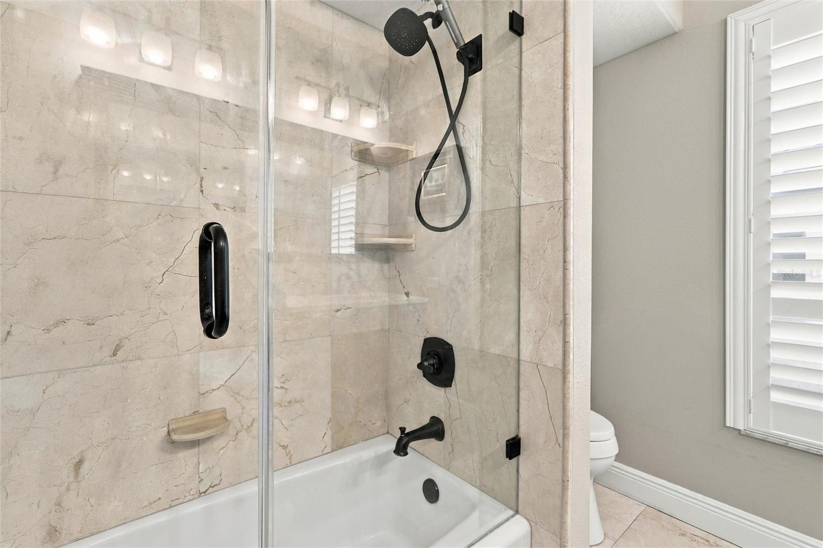 5037 WESLEY DR — photo 30