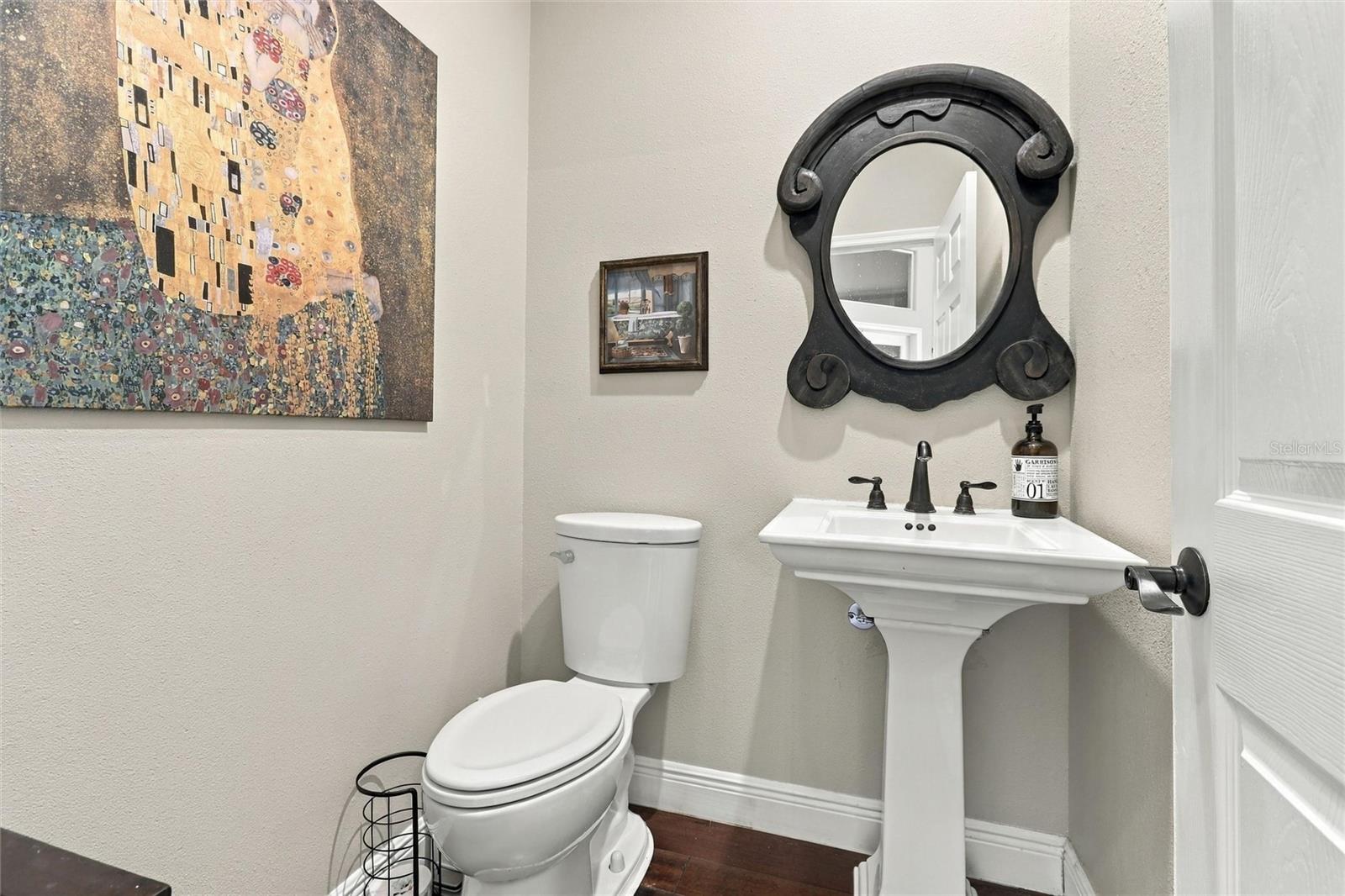 5037 WESLEY DR — photo 16
