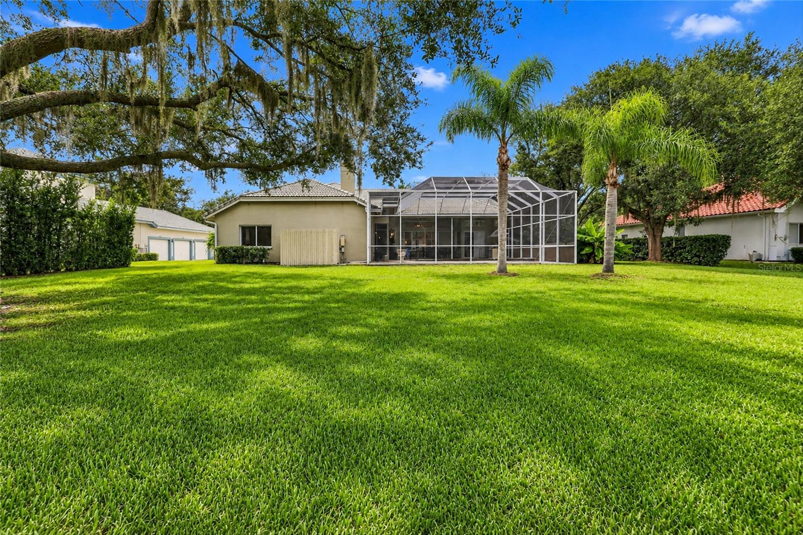 5037 WESLEY DR — photo 43