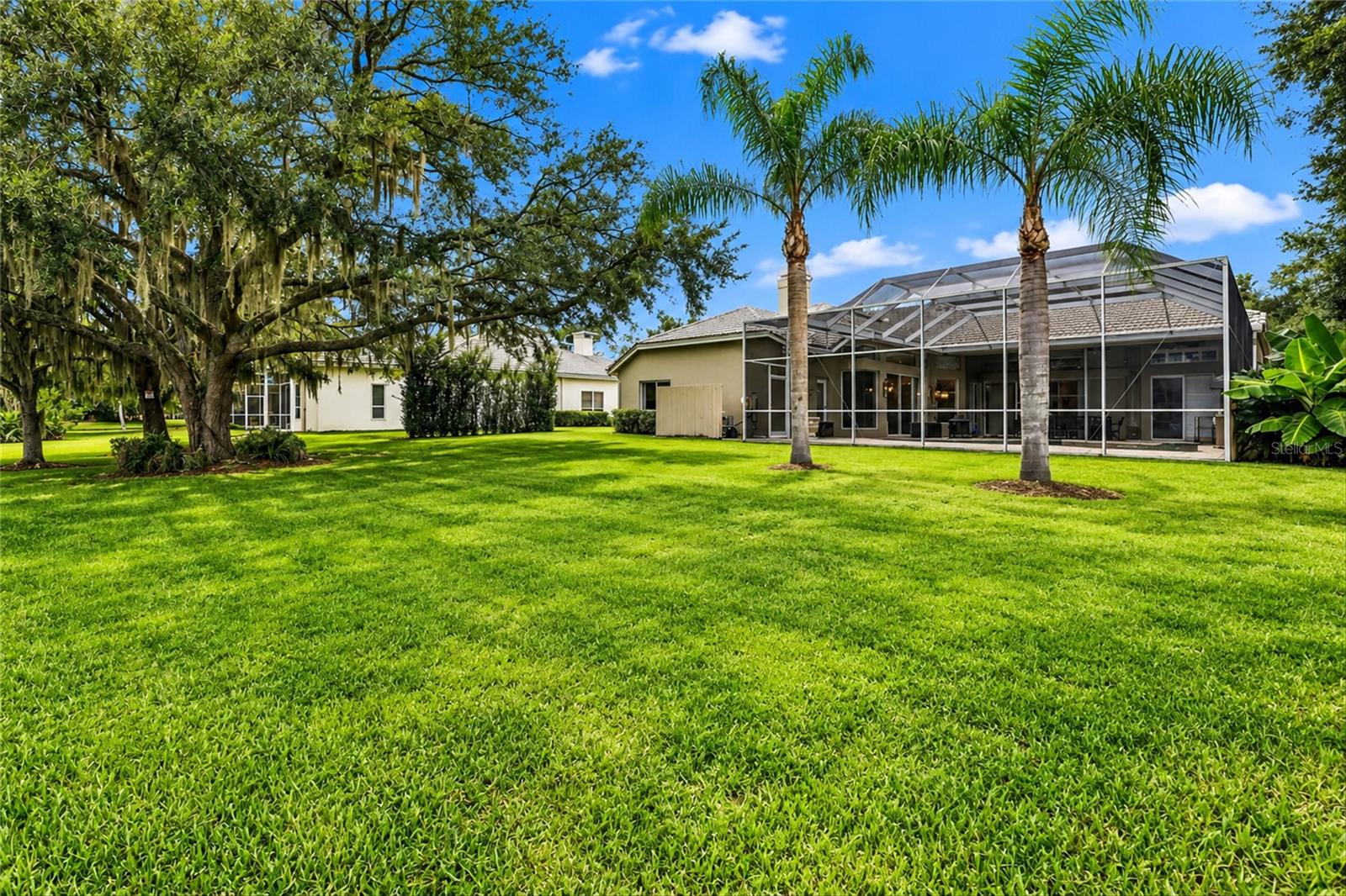 5037 WESLEY DR — photo 44