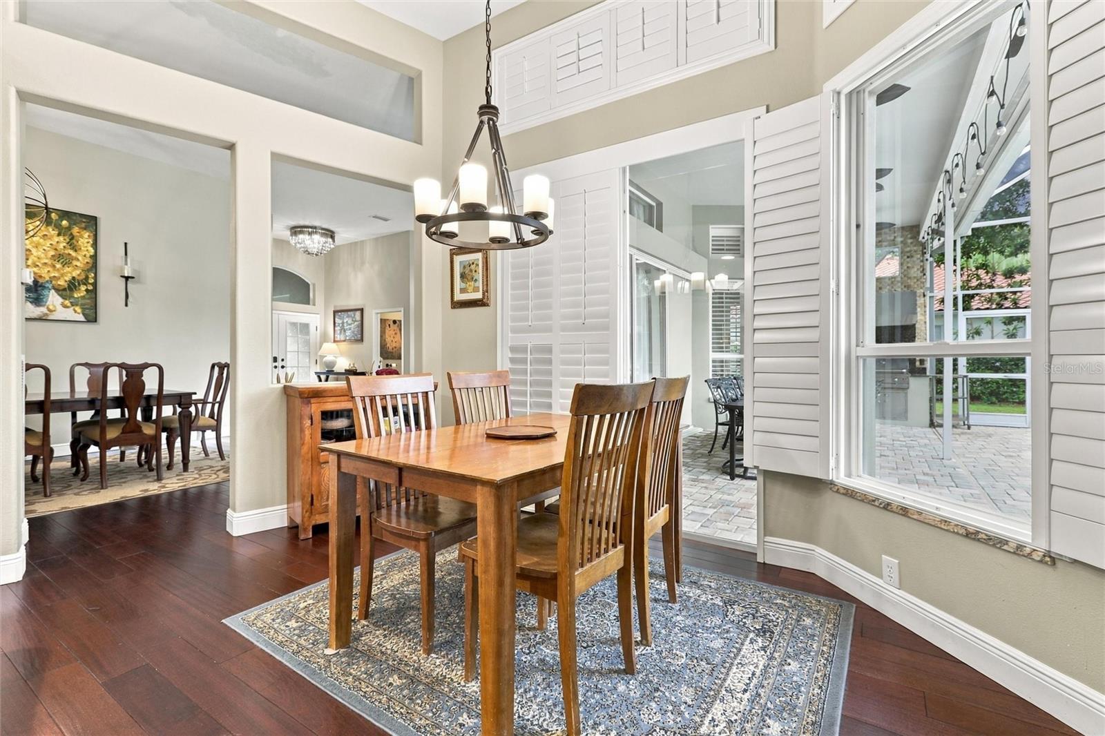 5037 WESLEY DR — photo 15