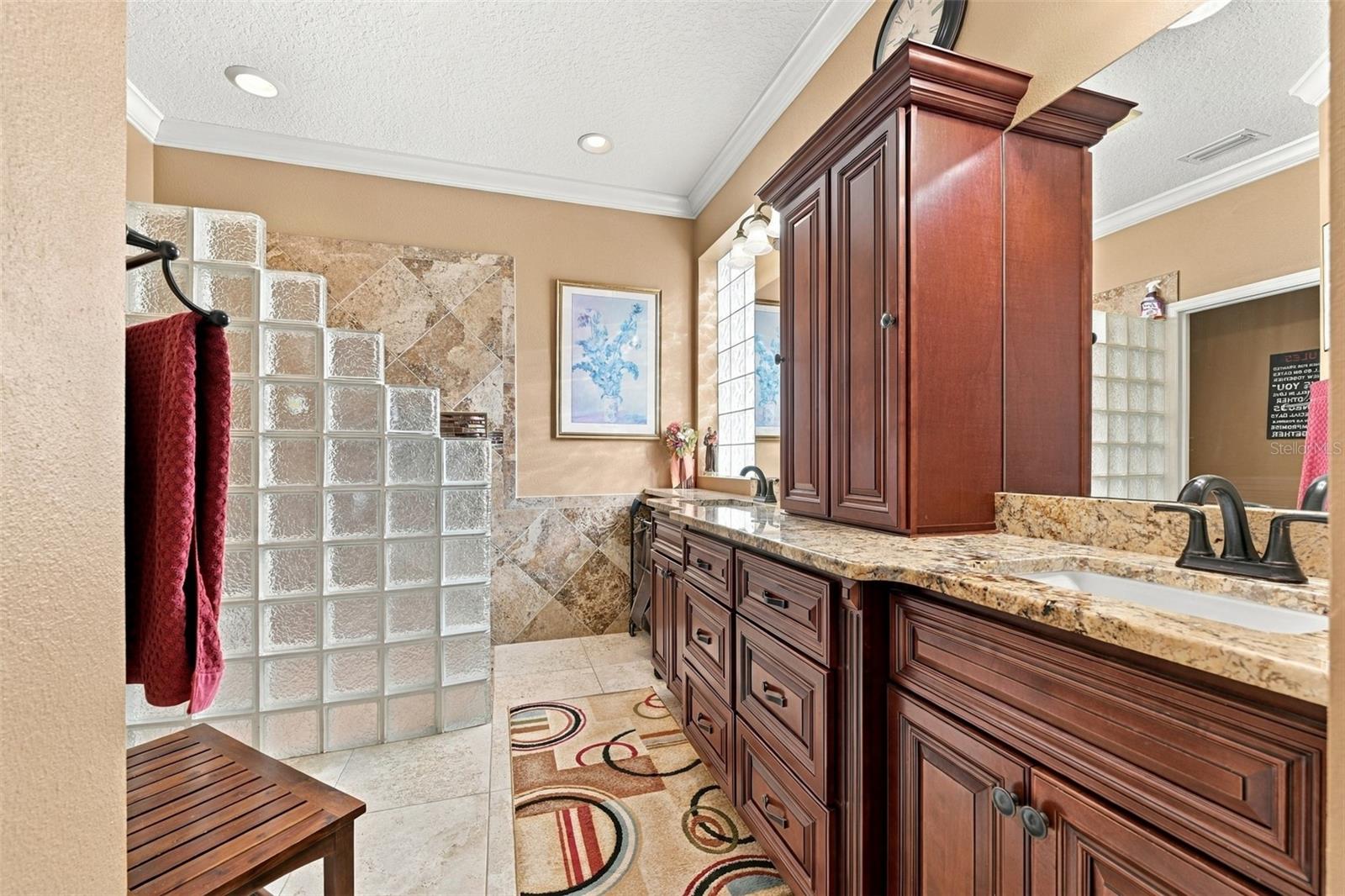 1106 EMERALD DUNES DR — photo 32