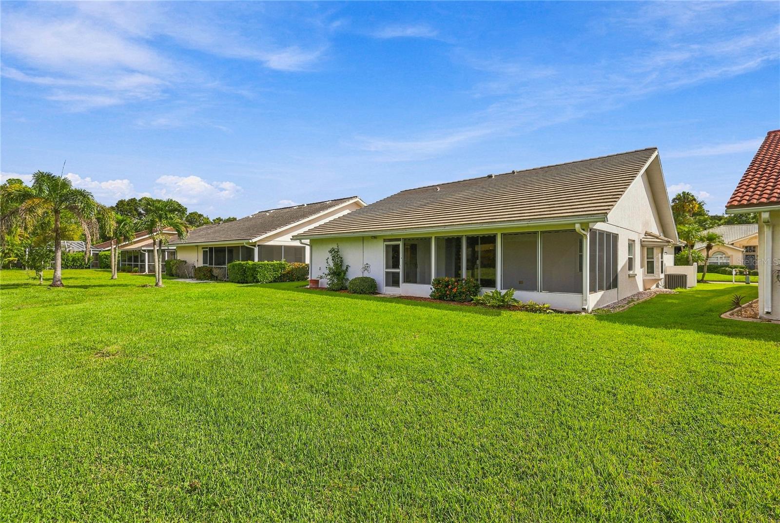 5816 BEAURIVAGE AVE — photo 36