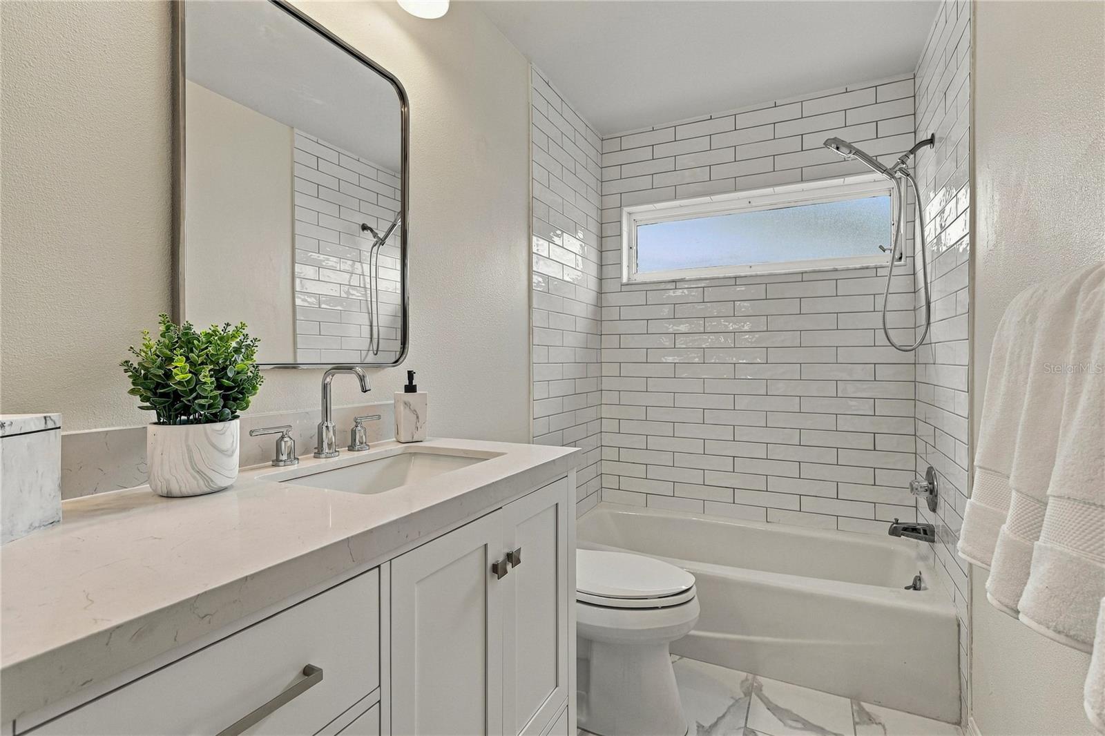 5816 BEAURIVAGE AVE — photo 30