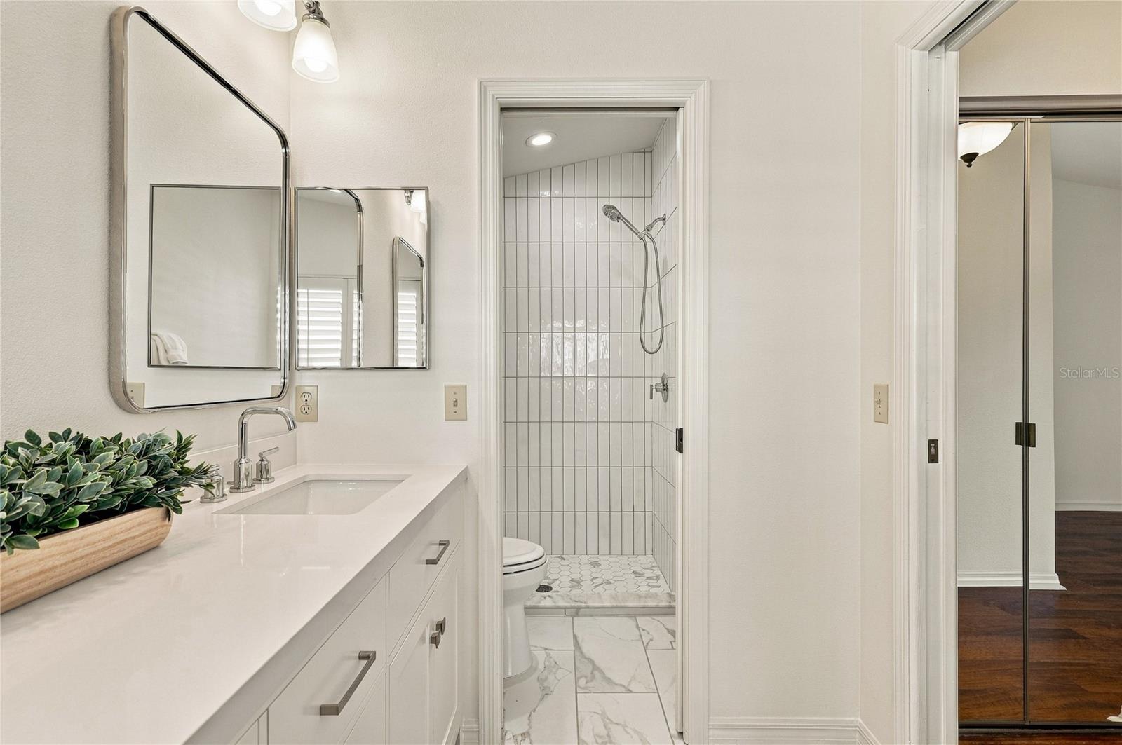 5816 BEAURIVAGE AVE — photo 25