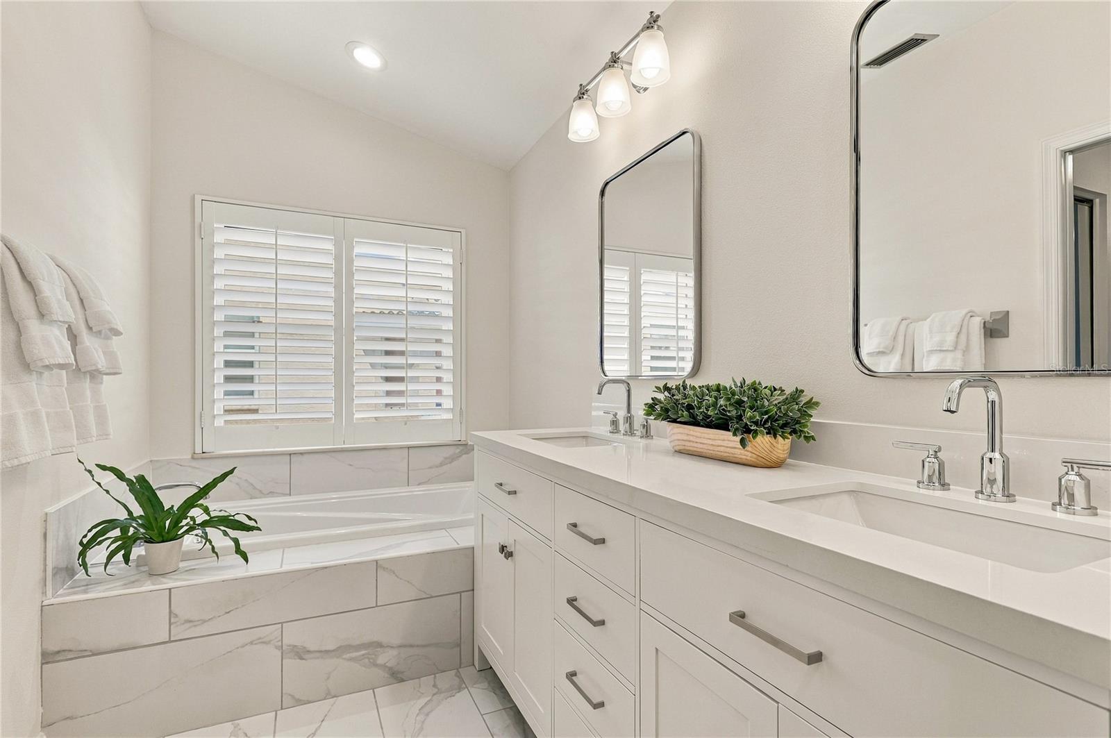 5816 BEAURIVAGE AVE — photo 24