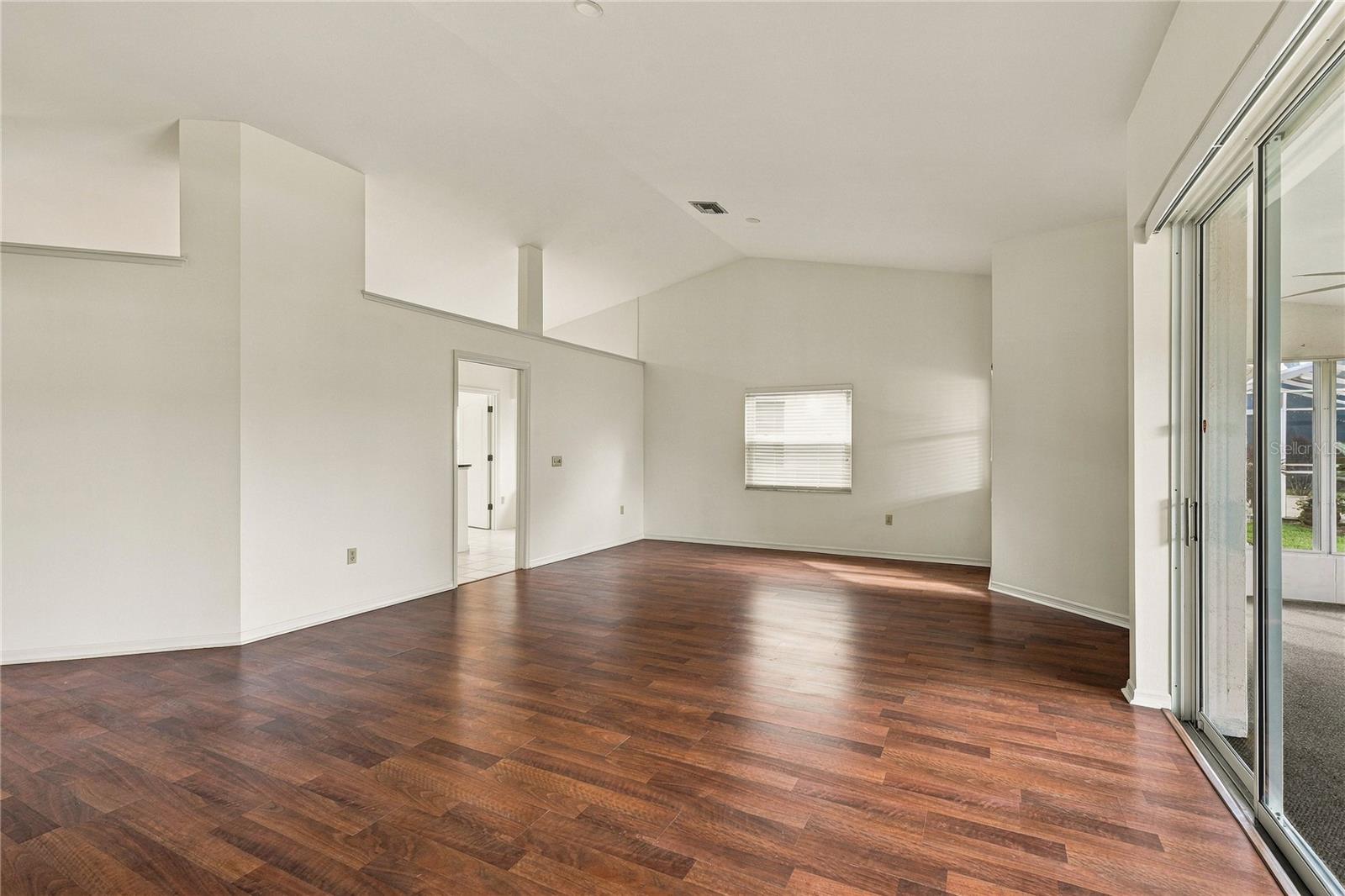 5816 BEAURIVAGE AVE — photo 11