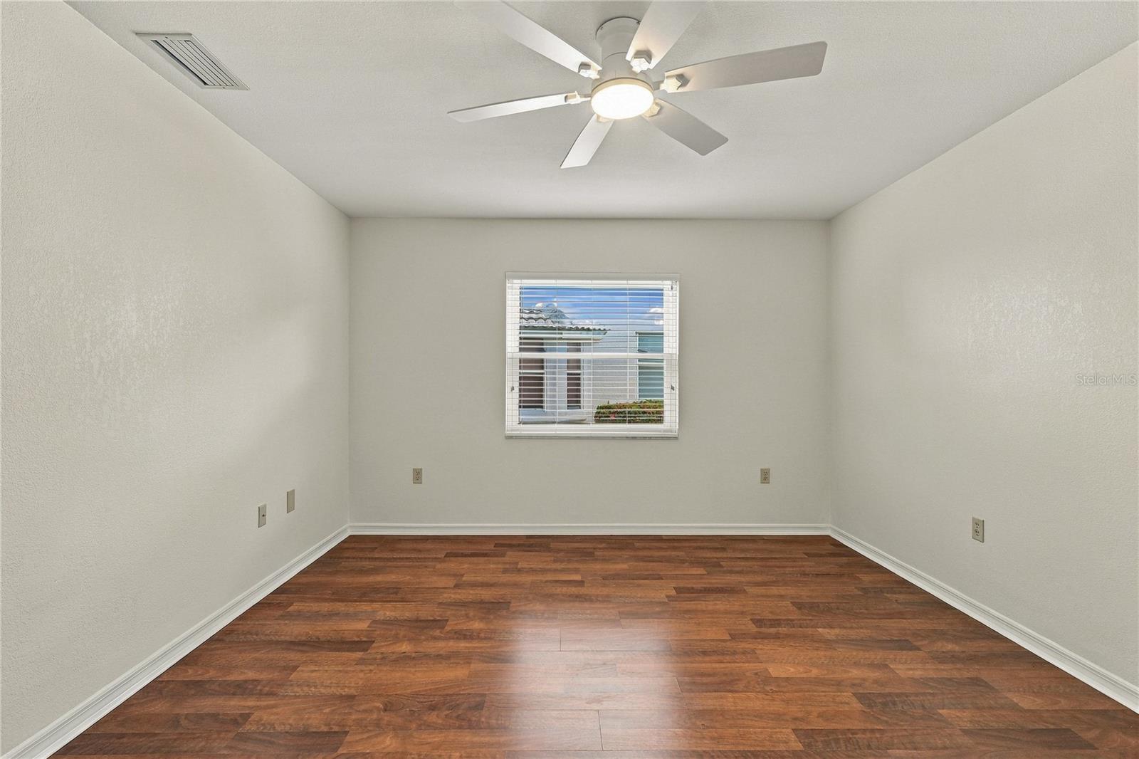 5816 BEAURIVAGE AVE — photo 31
