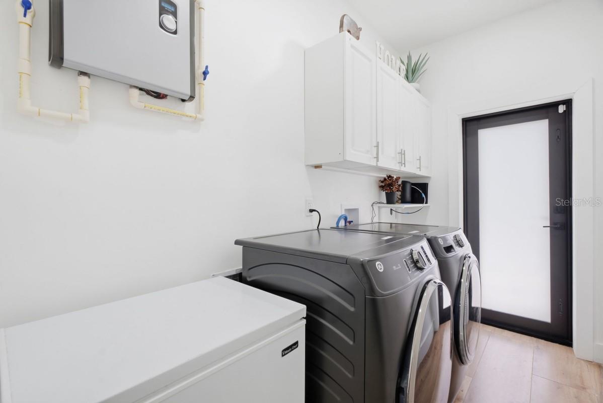 4710 W BAY VIEW AVE — photo 50