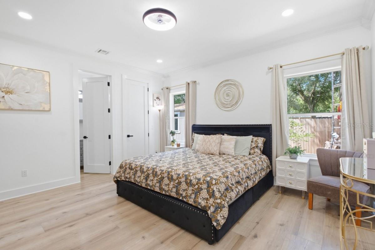 4710 W BAY VIEW AVE — photo 40