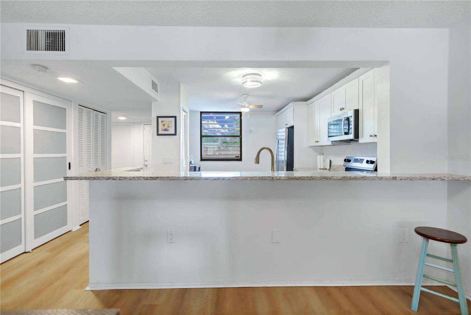 597 LAKESIDE DR #205 — photo 7