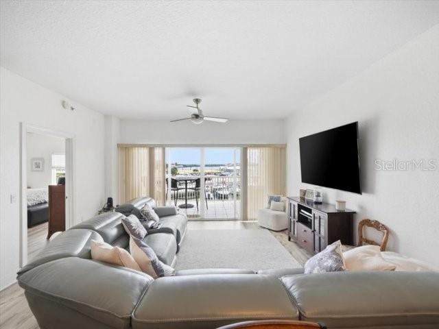425 150TH AVE #2302 — photo 20