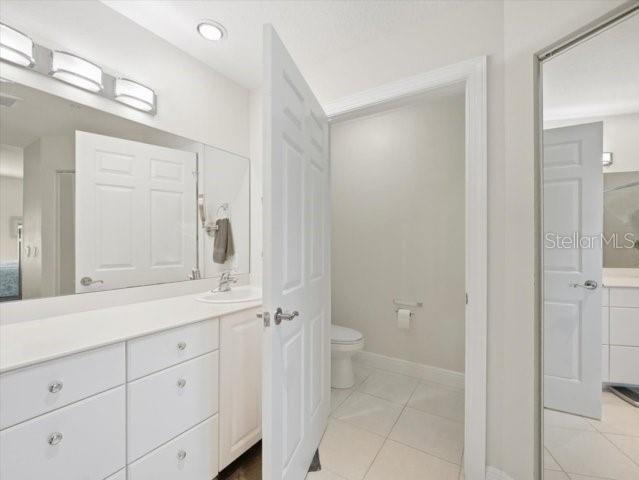 425 150TH AVE #2302 — photo 34