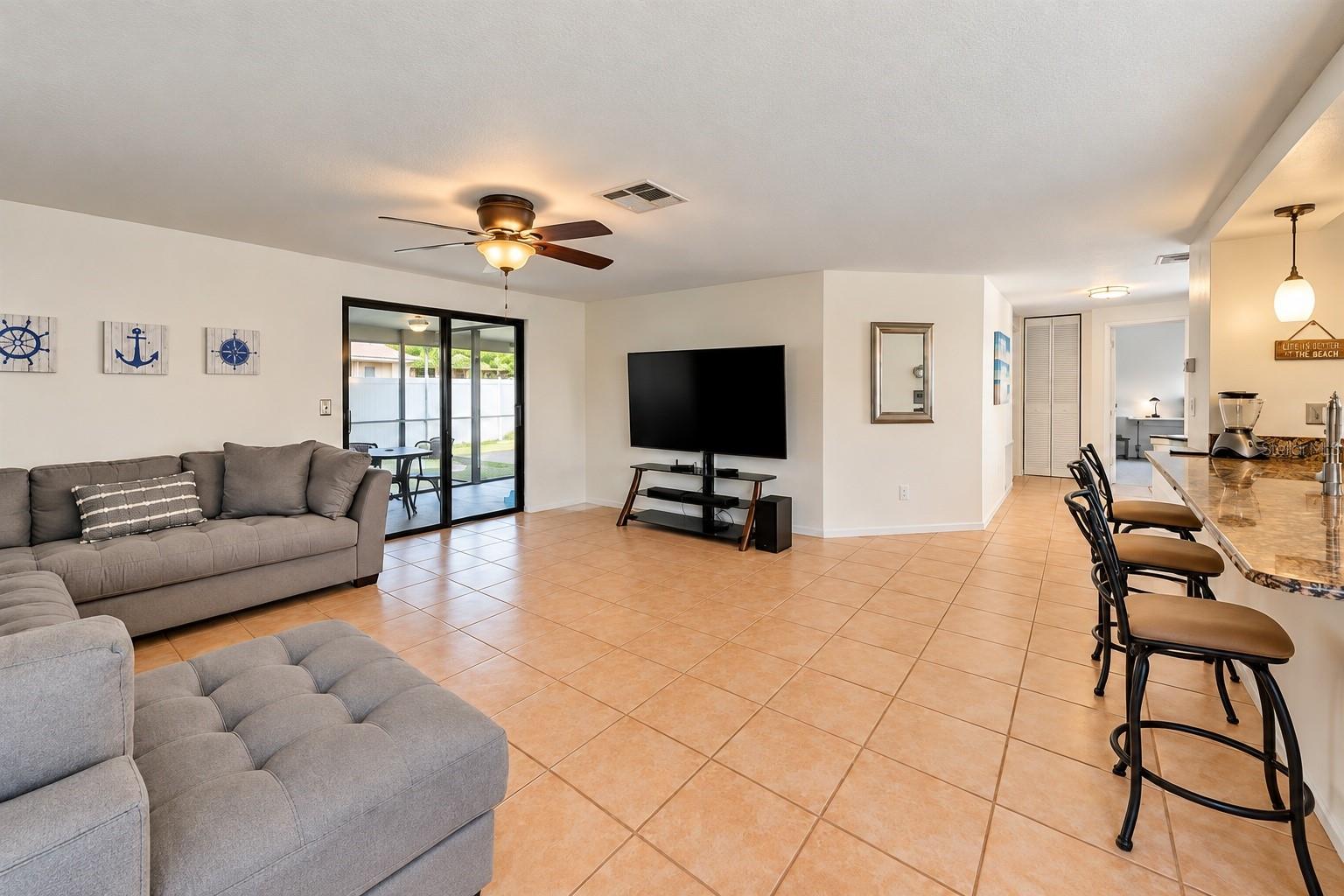 7849 BRODIE DR — photo 6