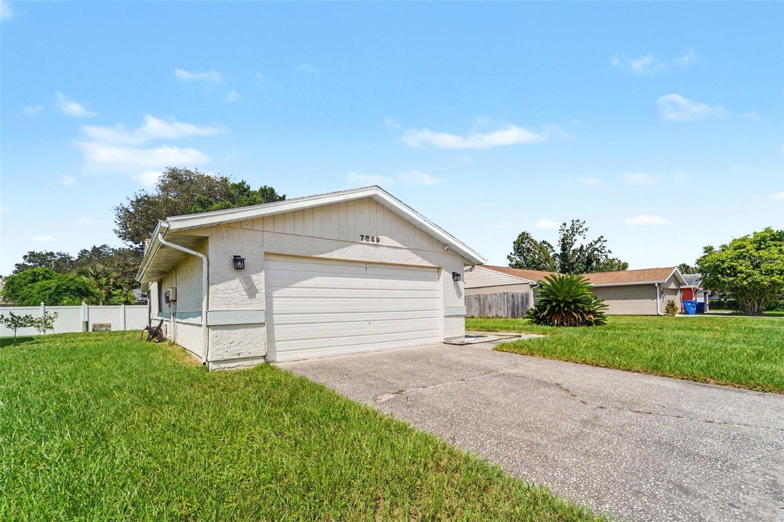 7849 BRODIE DR — photo 15