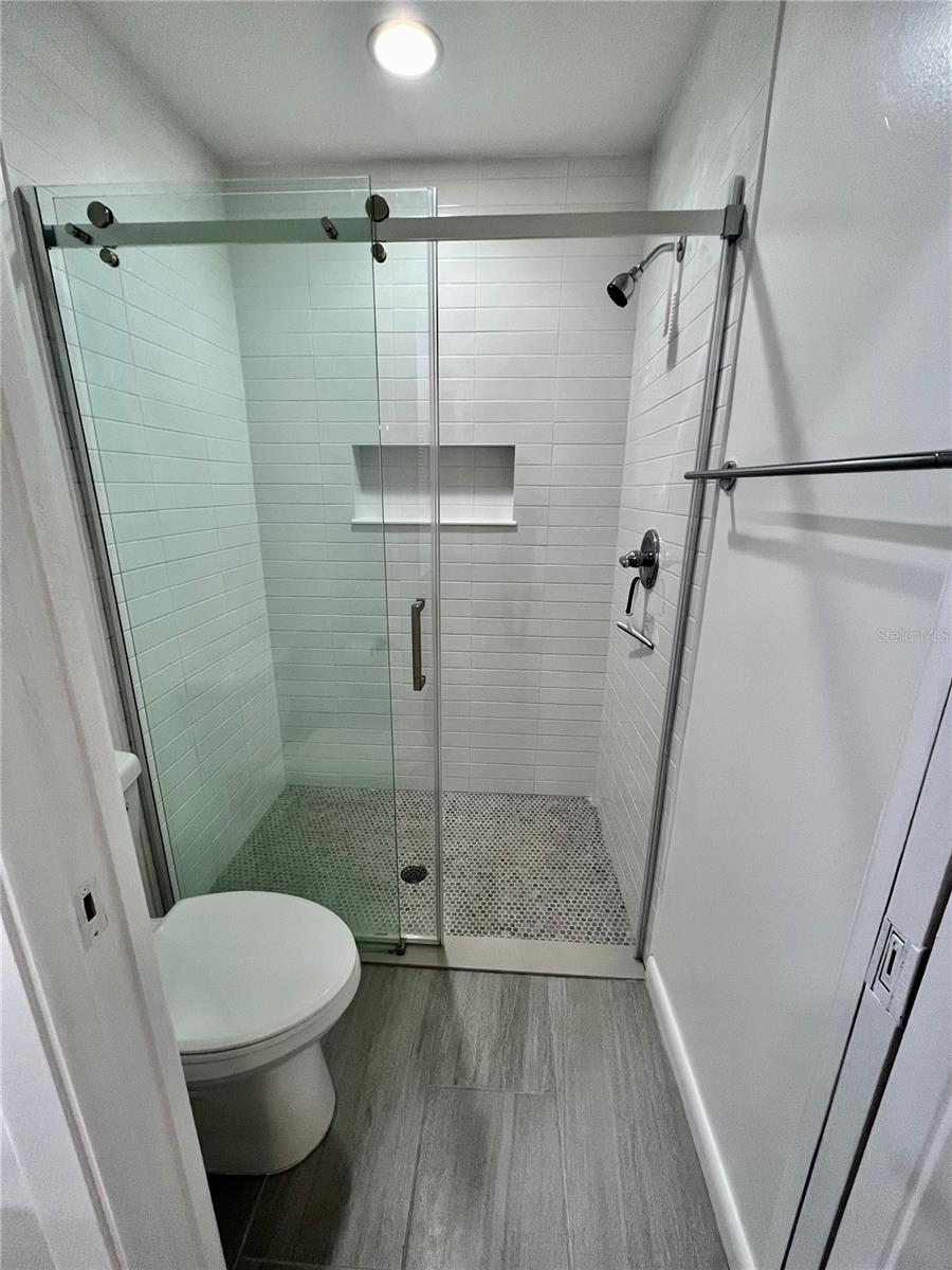 2132 JO AN DR — photo 15