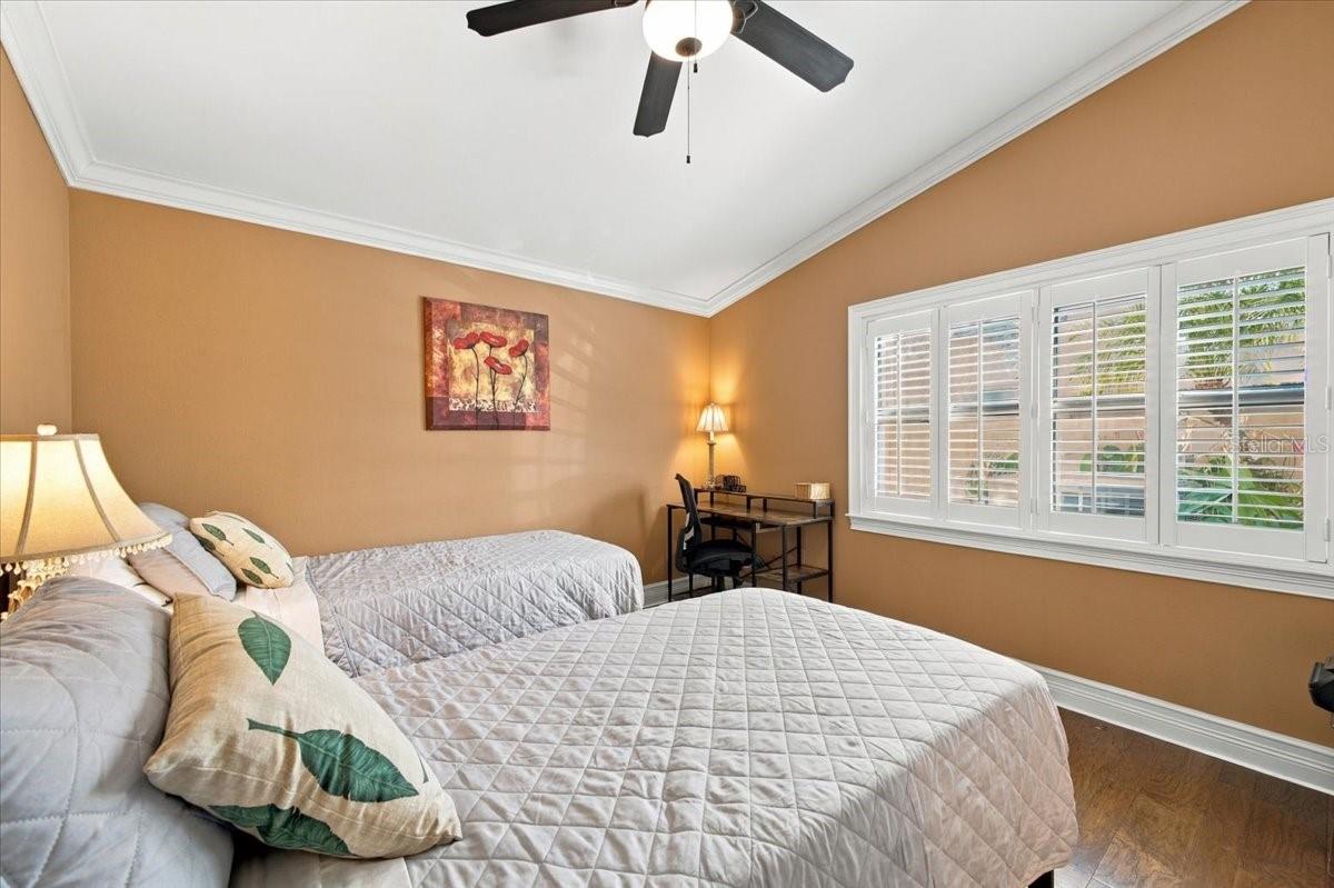 5617 MONTE ROSSO RD — photo 35