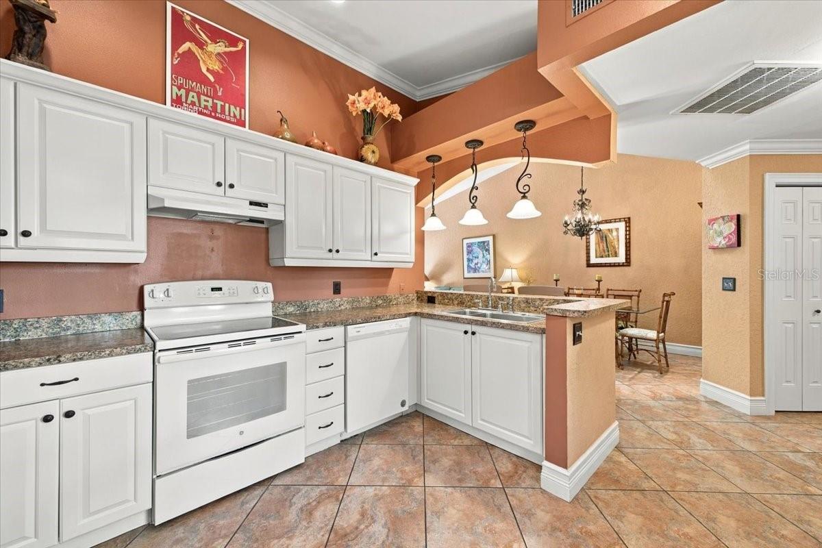 5617 MONTE ROSSO RD — photo 8