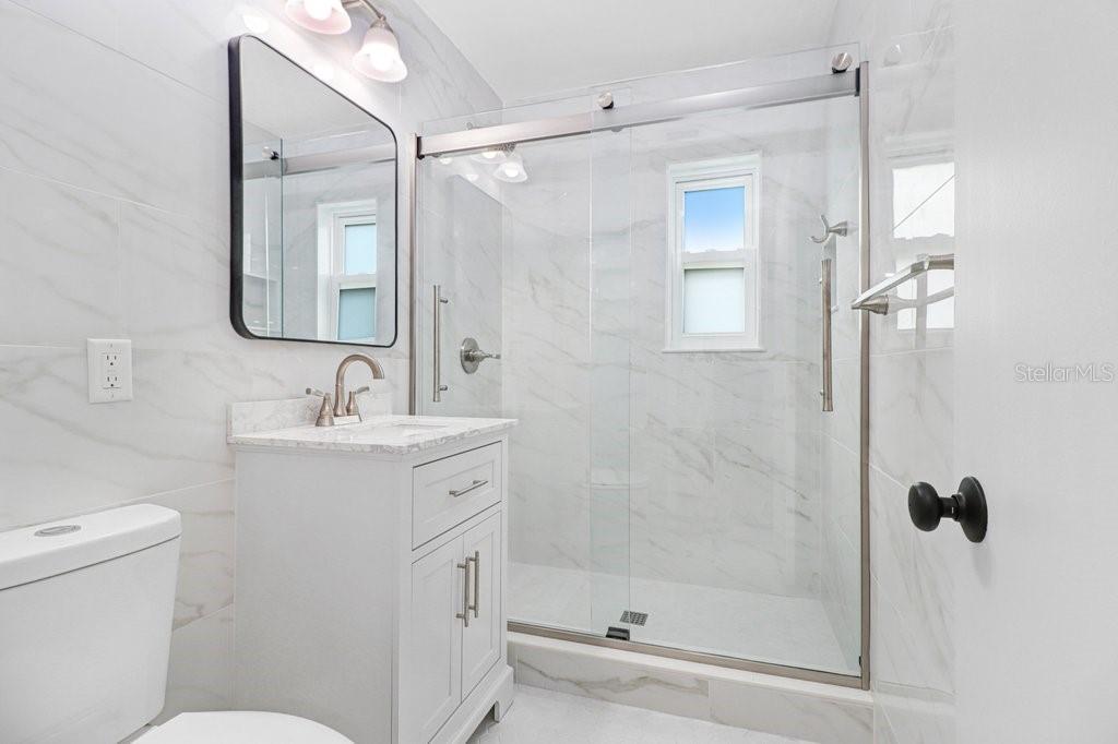 810 PATBUR AVE — photo 17