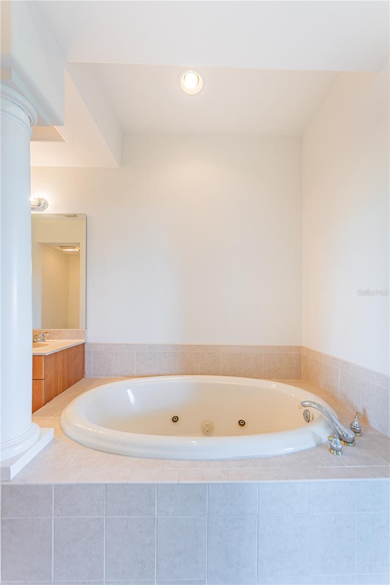 4324 SPINNAKER COVE LN — photo 52