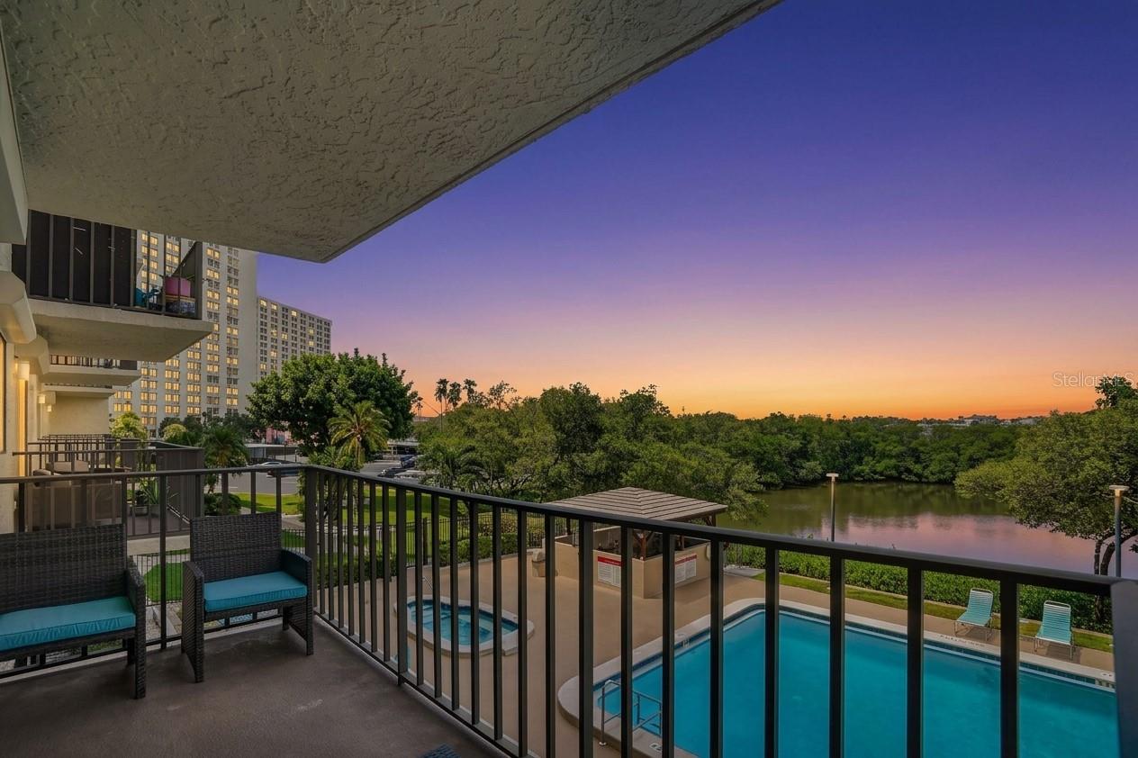 7050 SUNSET DR S #211 — photo 37
