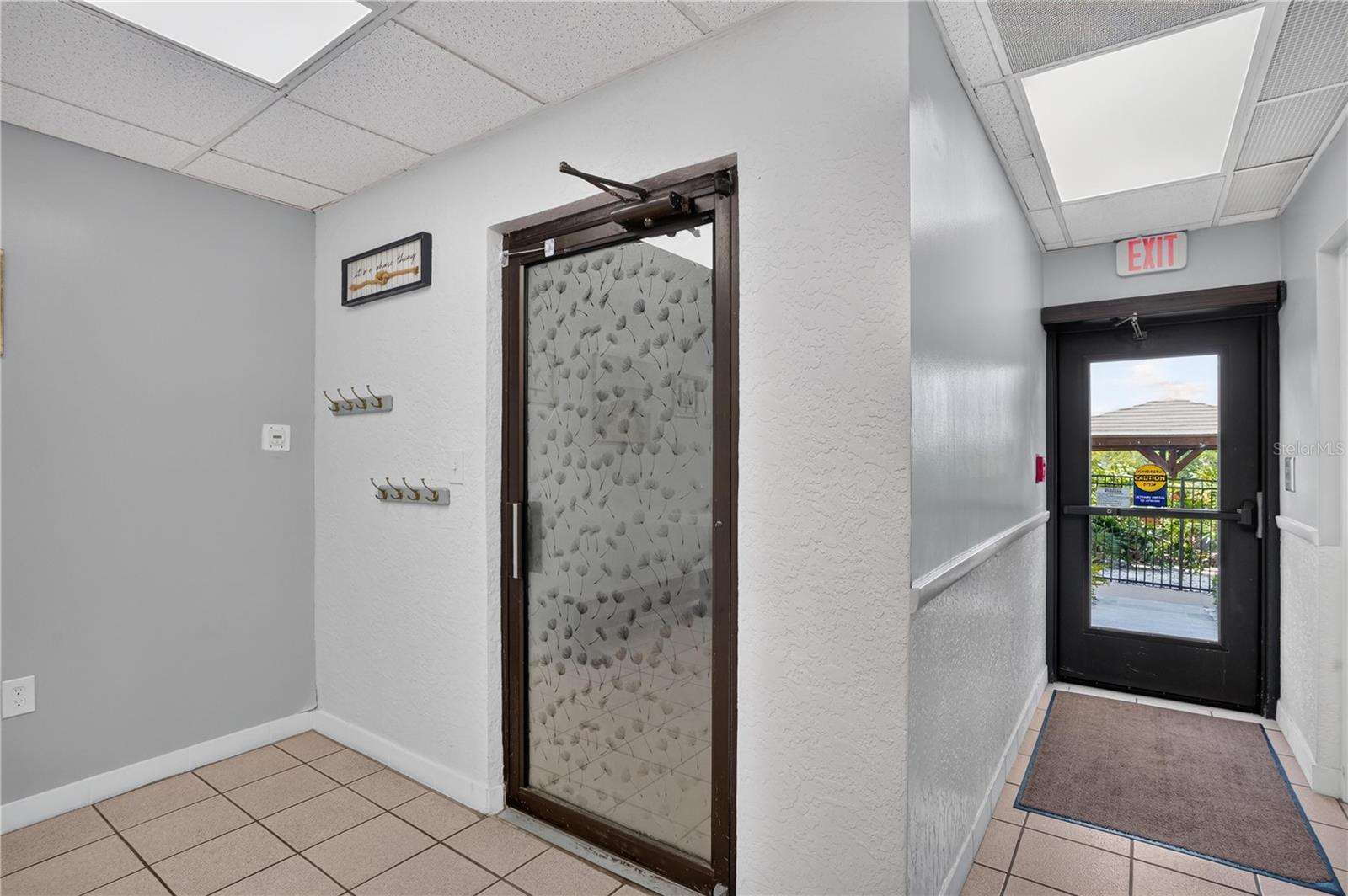 7050 SUNSET DR S #211 — photo 30