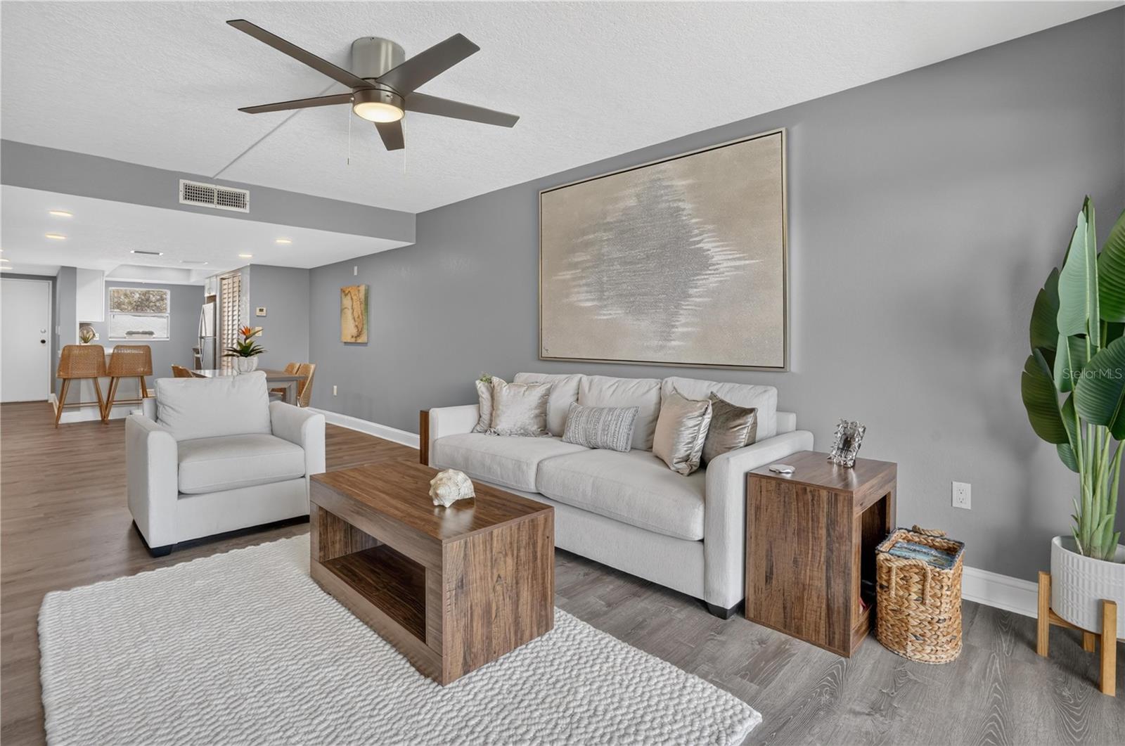 7050 SUNSET DR S #211 — photo 9