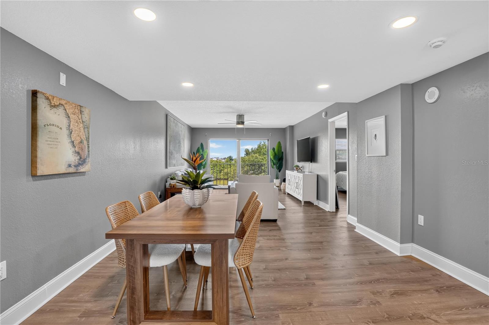 7050 SUNSET DR S #211 — photo 14