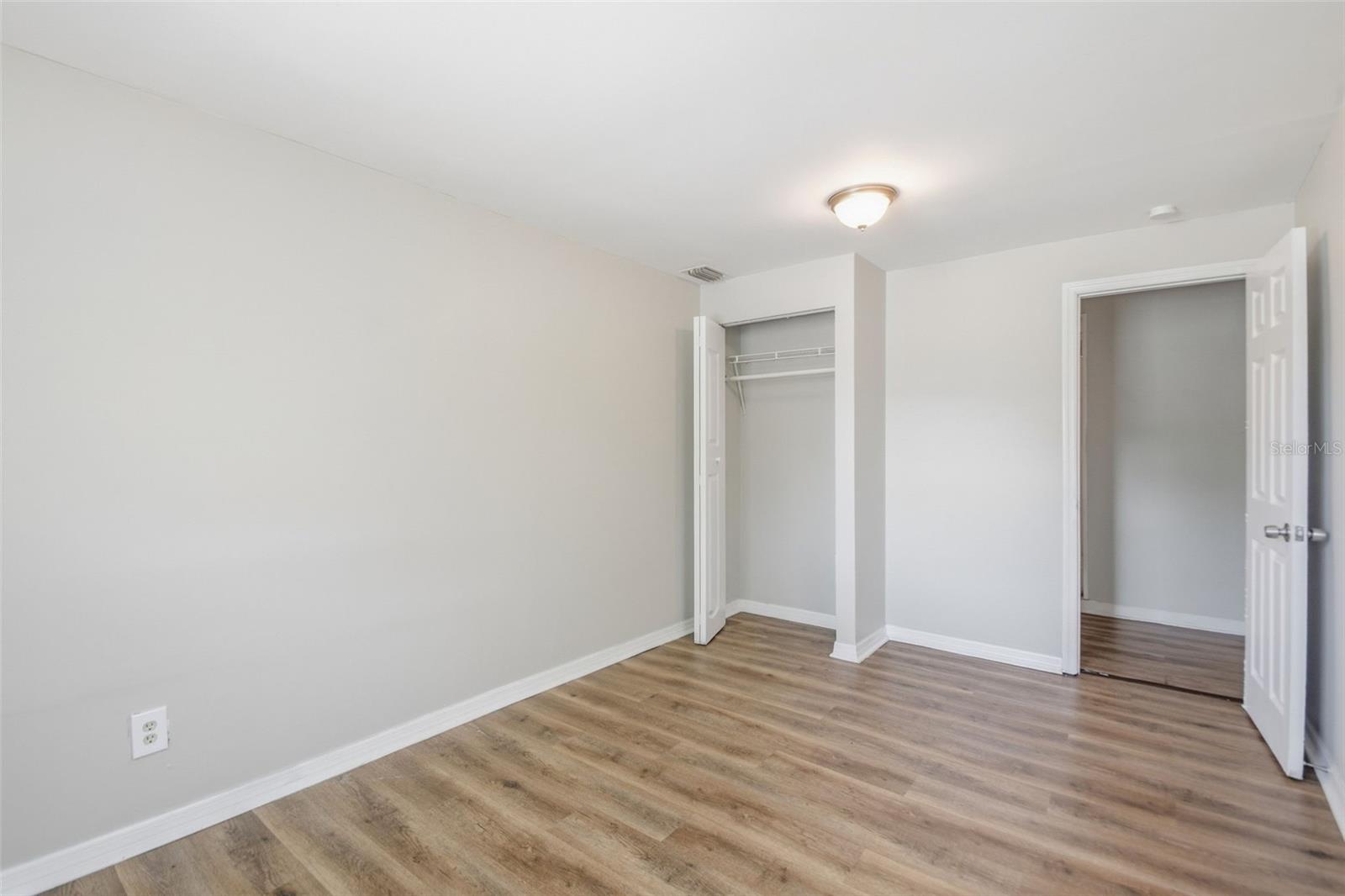 2141 MANGO AVE — photo 20