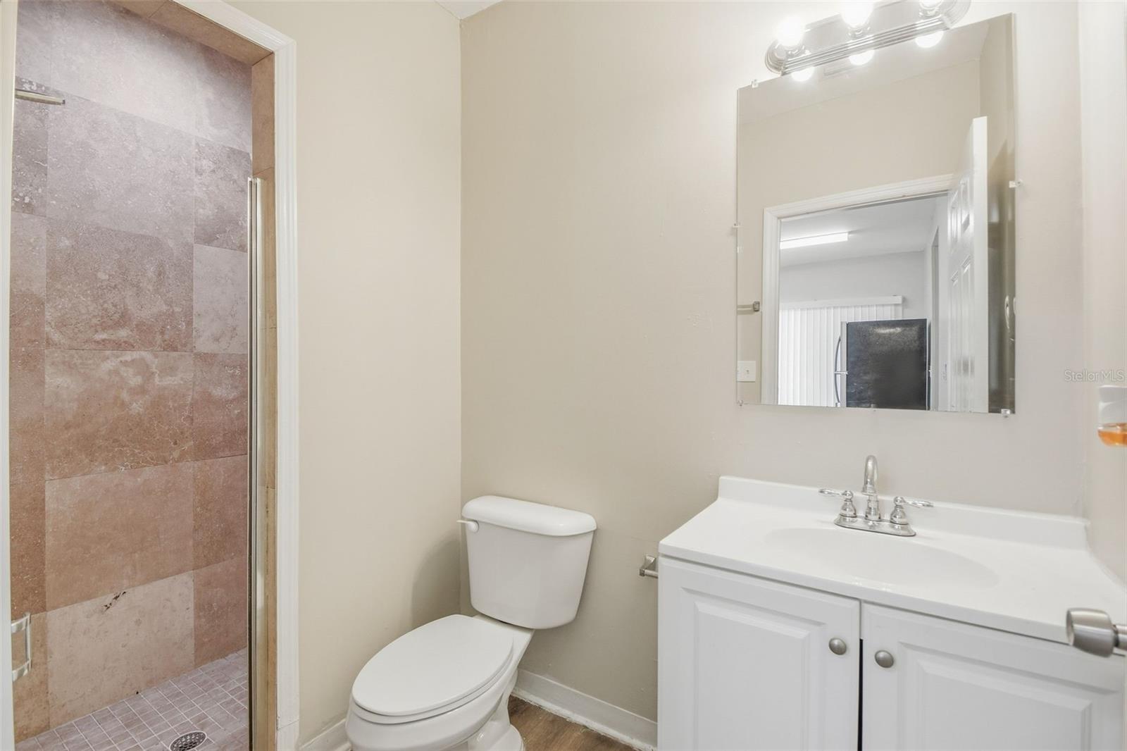 2141 MANGO AVE — photo 33