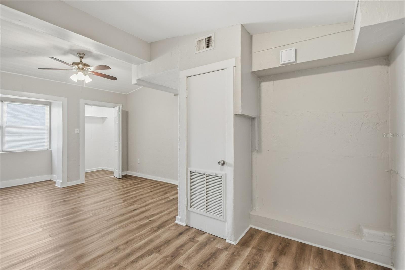 2141 MANGO AVE — photo 12