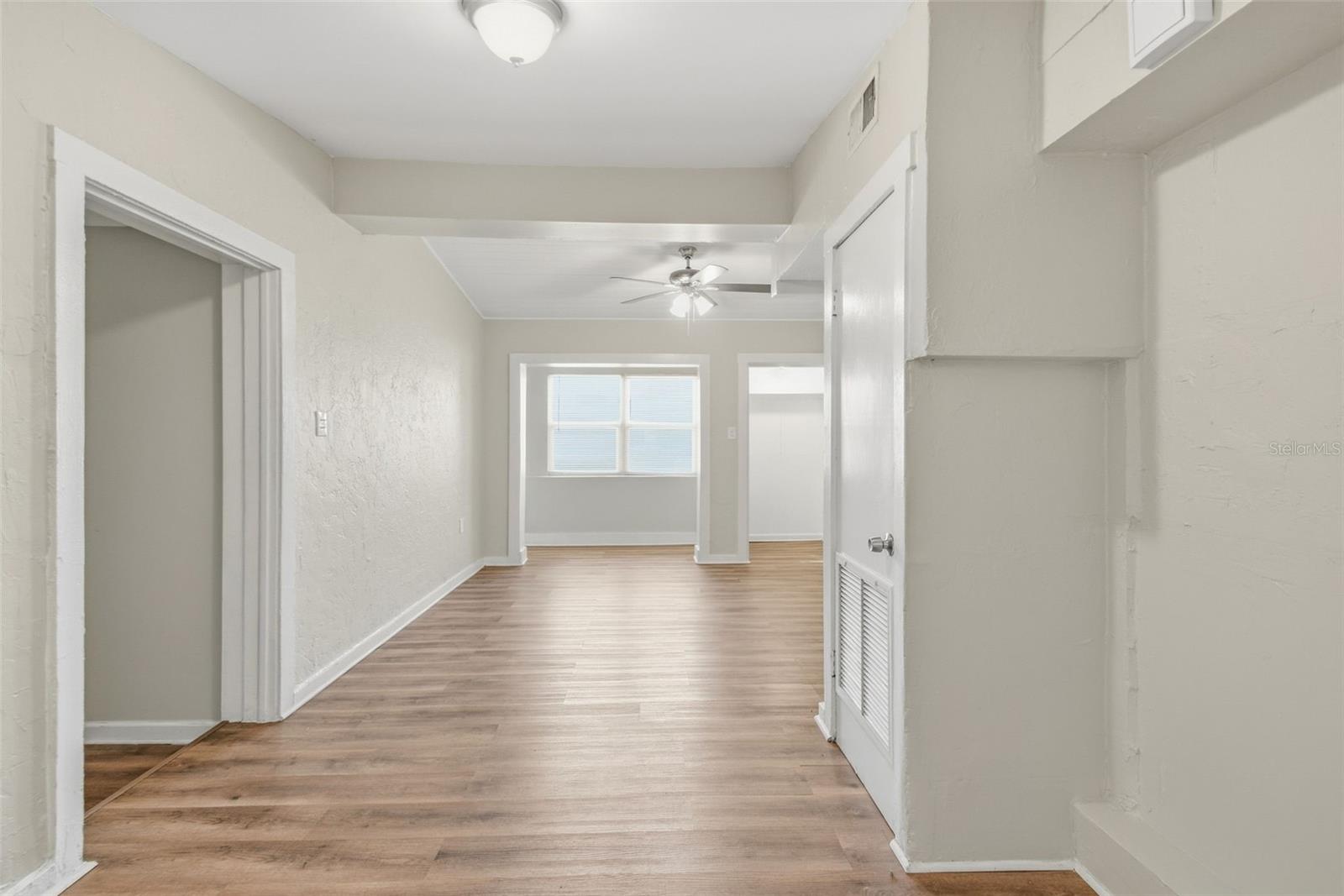 2141 MANGO AVE — photo 13