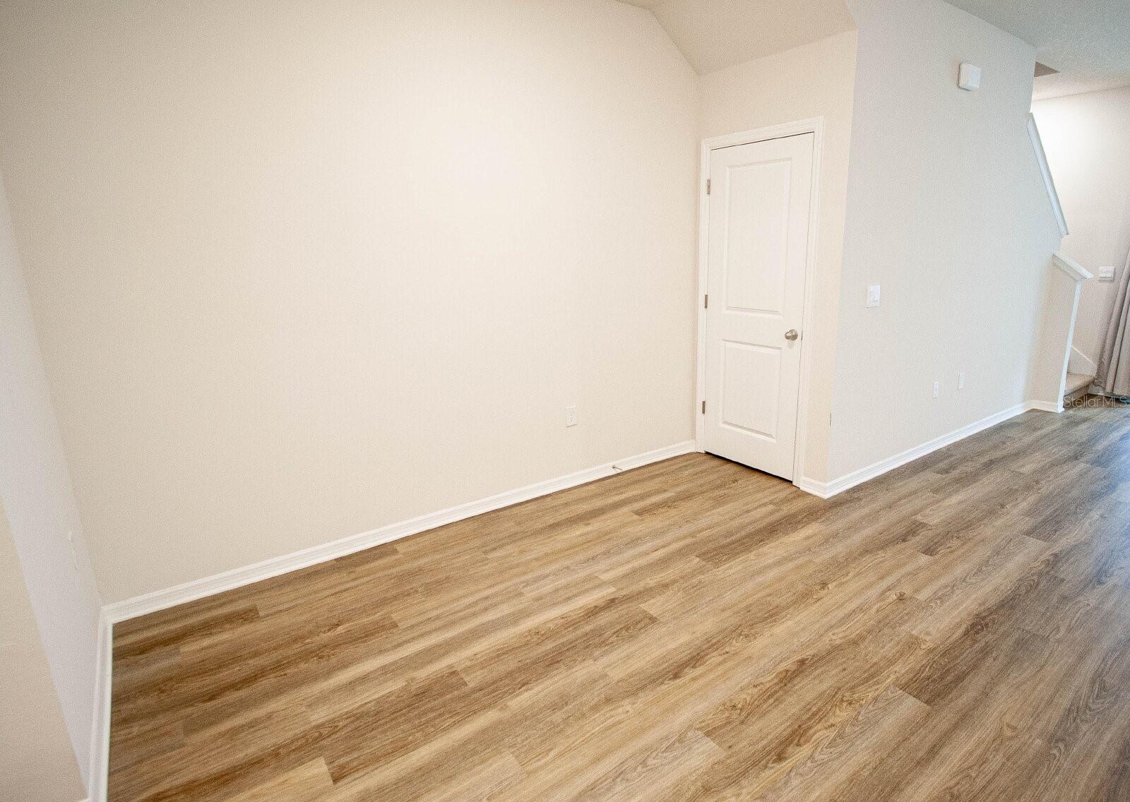 2822 NEWBERN BANKS DR — photo 4