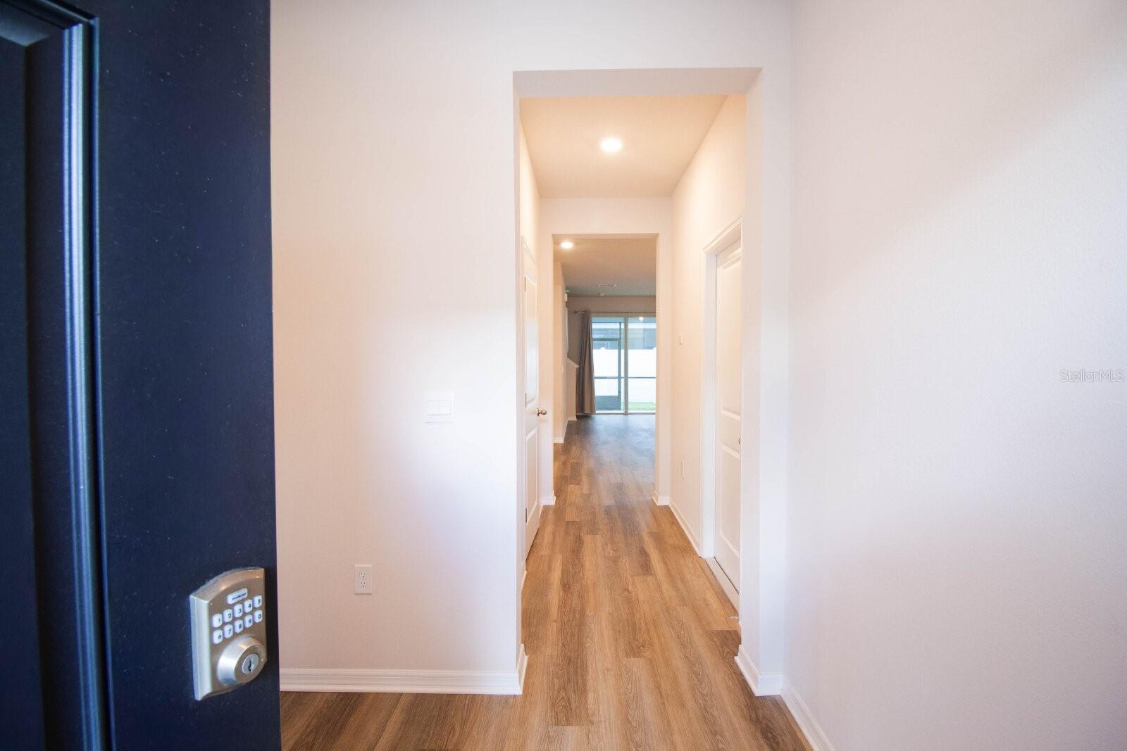 2822 NEWBERN BANKS DR — photo 2