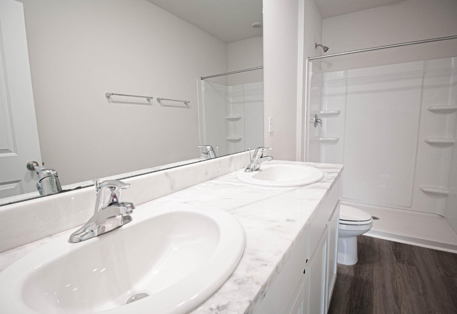 2822 NEWBERN BANKS DR — photo 15