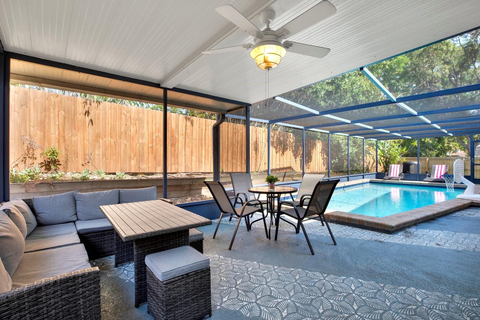 8253 137TH LN — photo 30