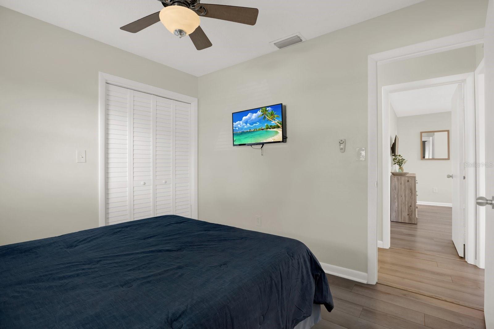 8253 137TH LN — photo 28
