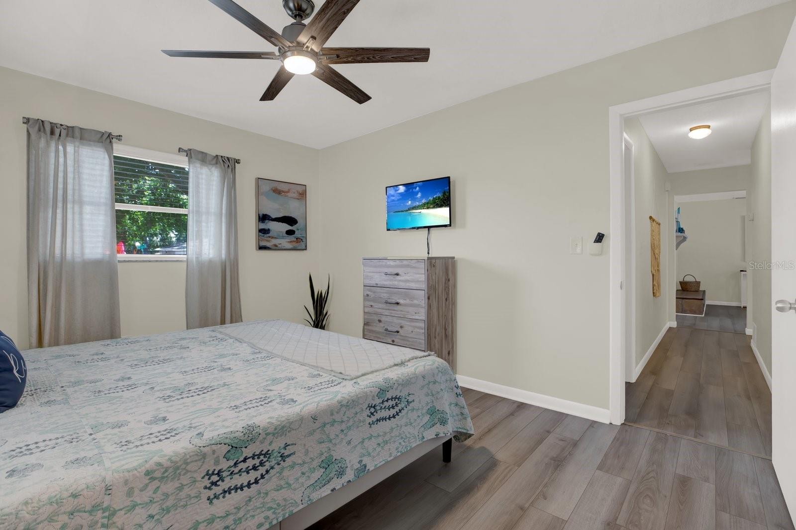 8253 137TH LN — photo 25