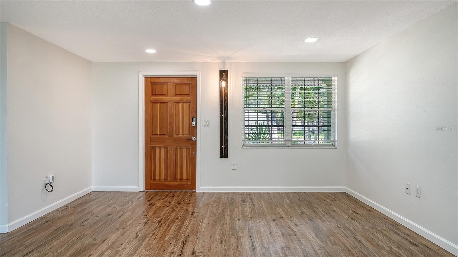 2510 BISPHAM RD — photo 9