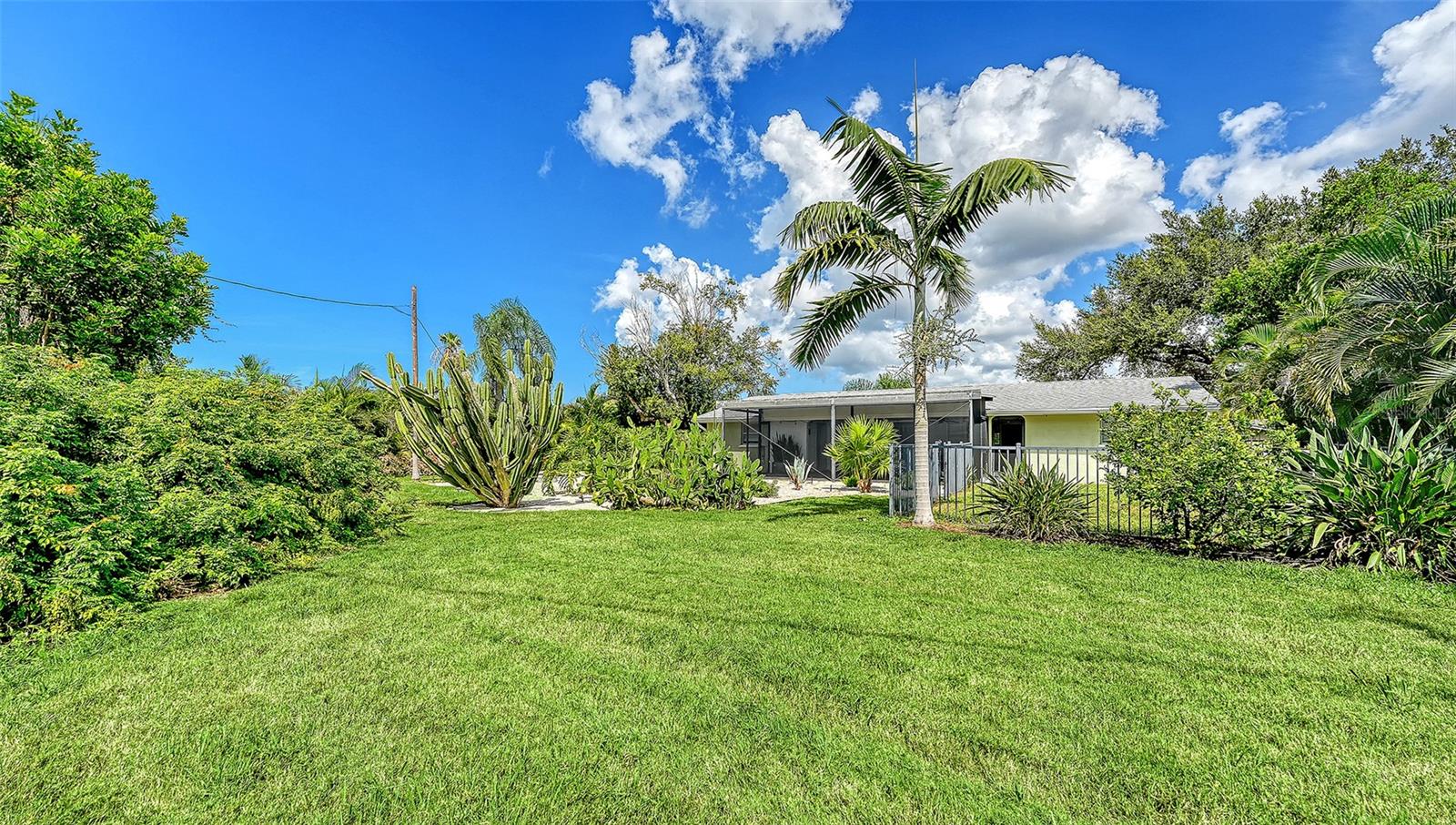 2510 BISPHAM RD — photo 36