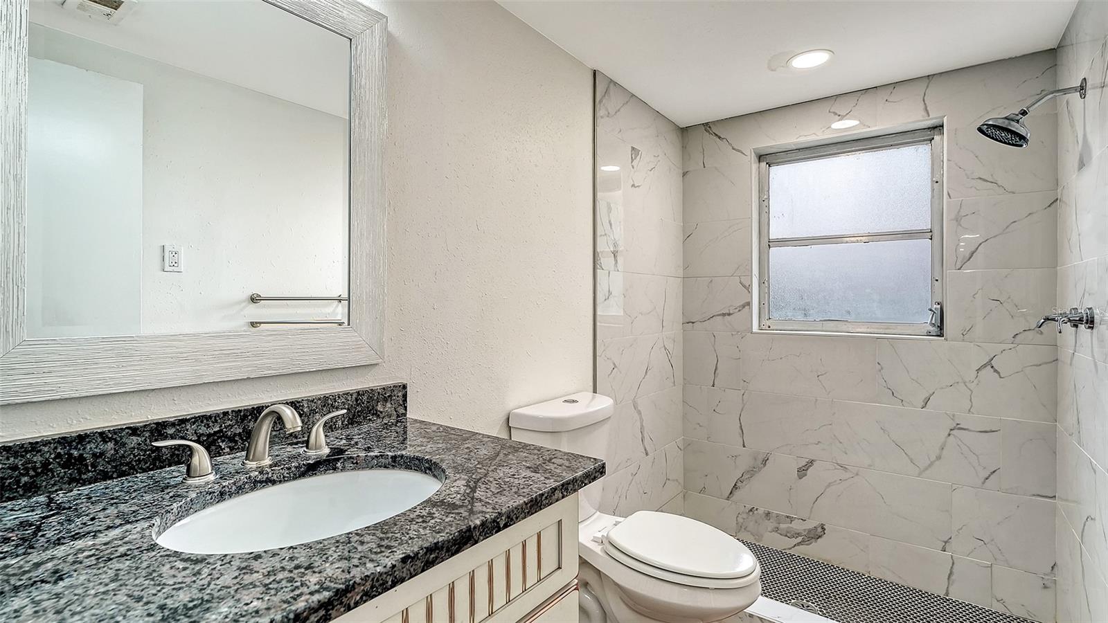 2510 BISPHAM RD — photo 27