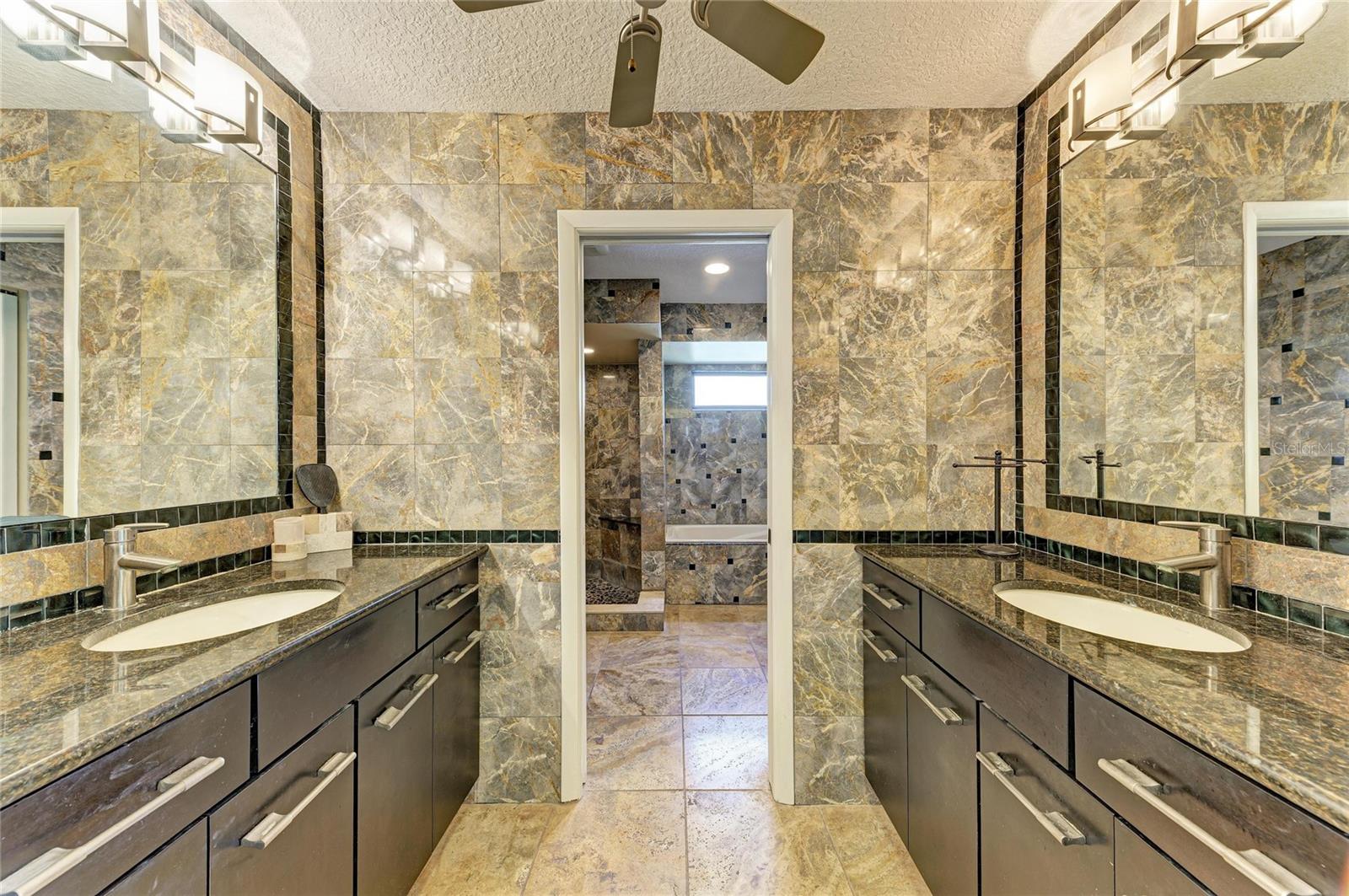 3403 AVENIDA MADERA #B — photo 25