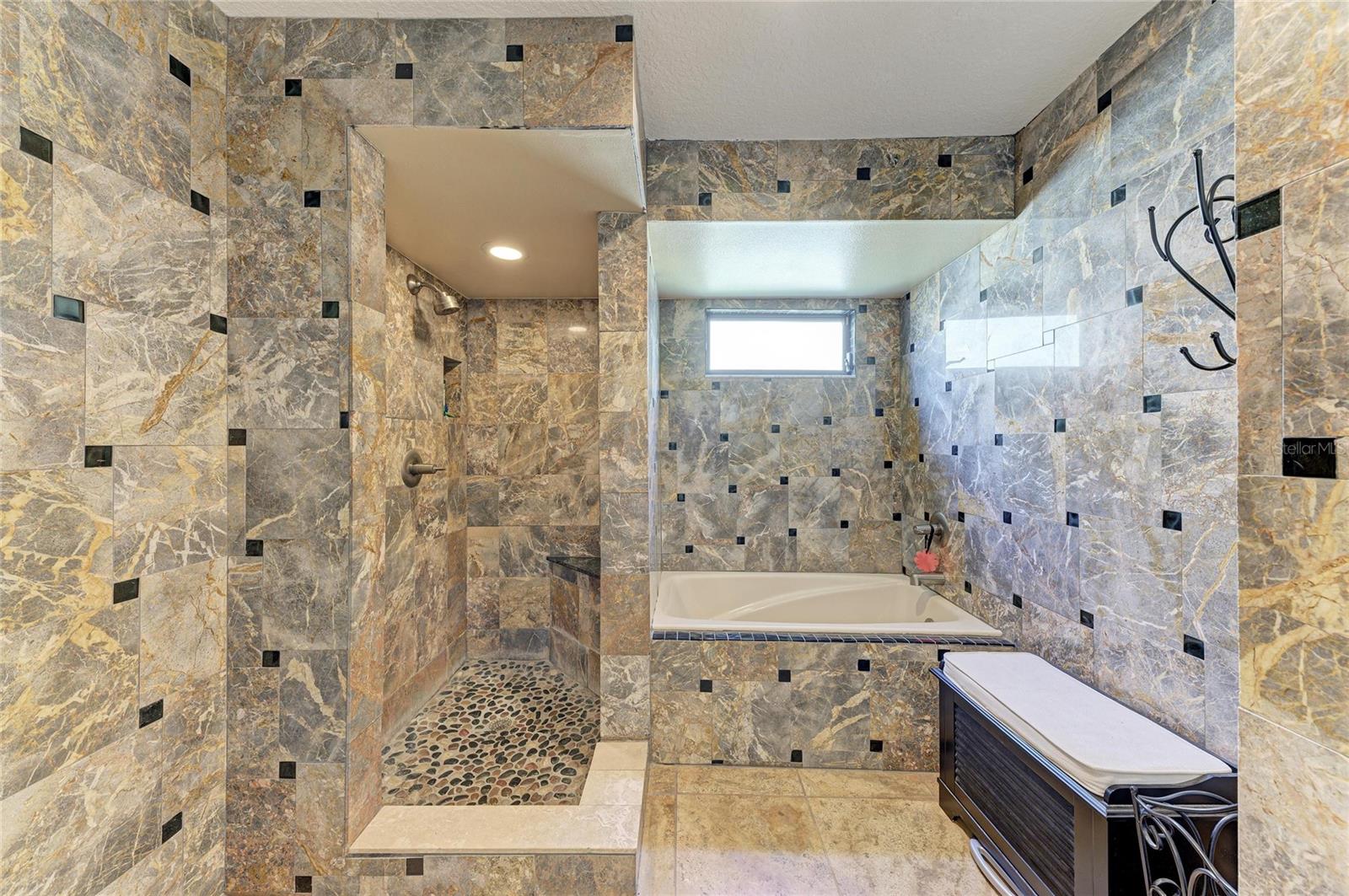 3403 AVENIDA MADERA #B — photo 26