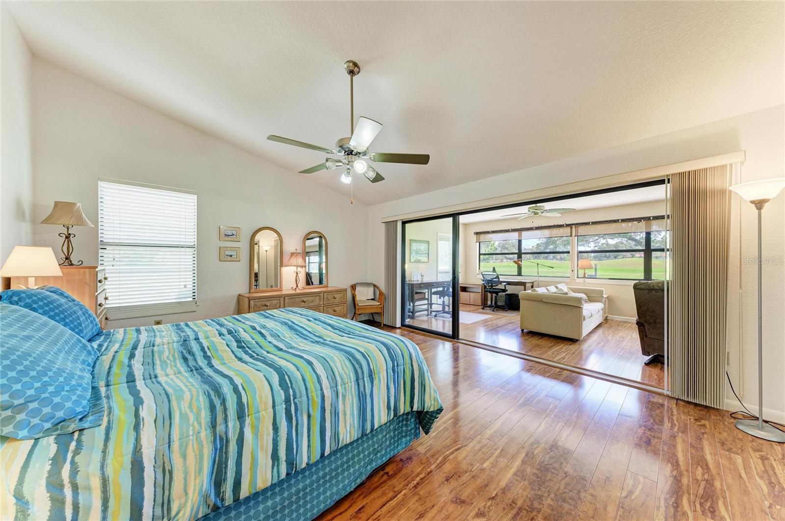 3403 AVENIDA MADERA #B — photo 20