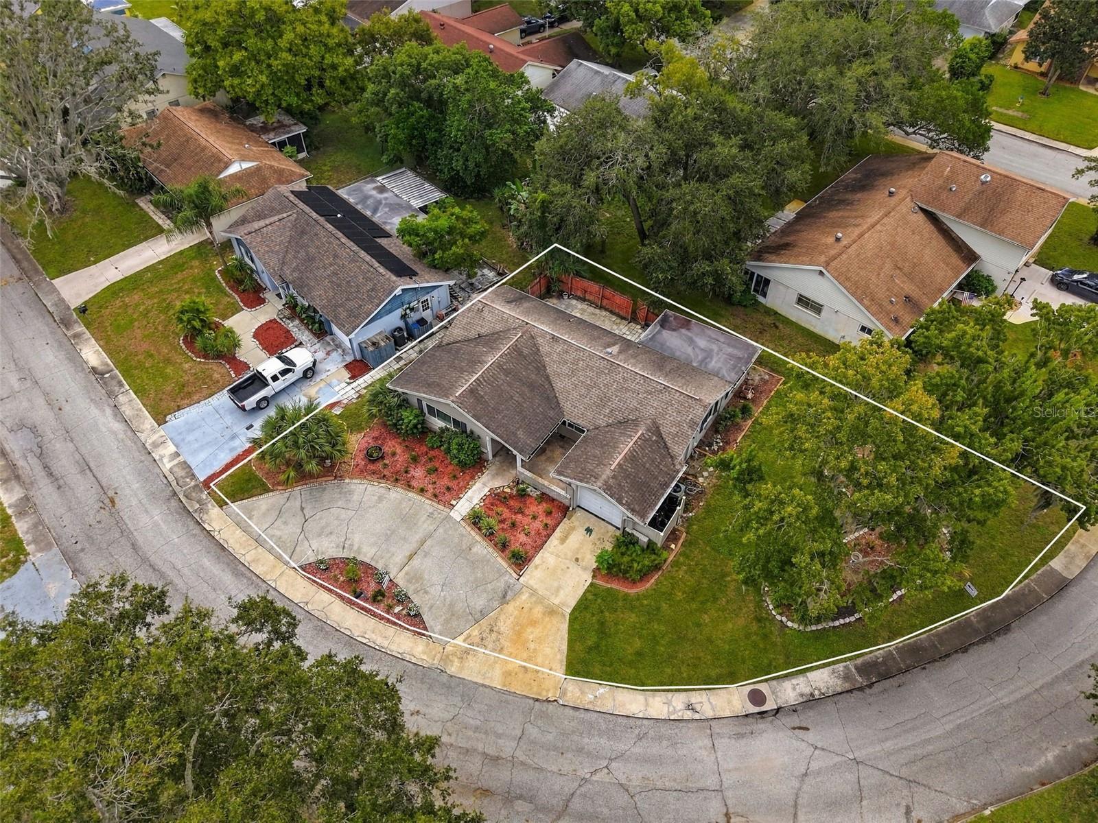 8502 ARROWHEAD DR — photo 28