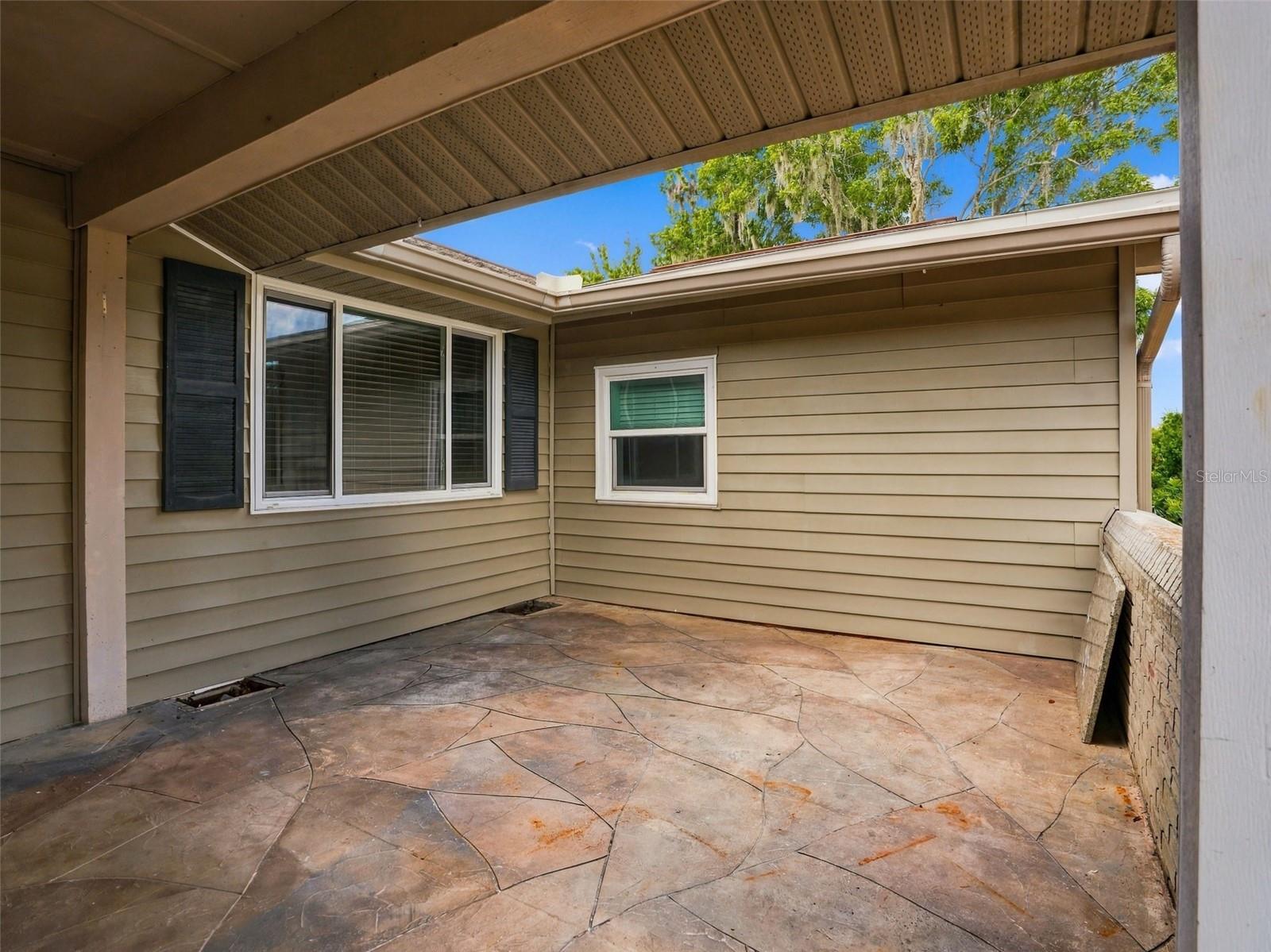 8502 ARROWHEAD DR — photo 27