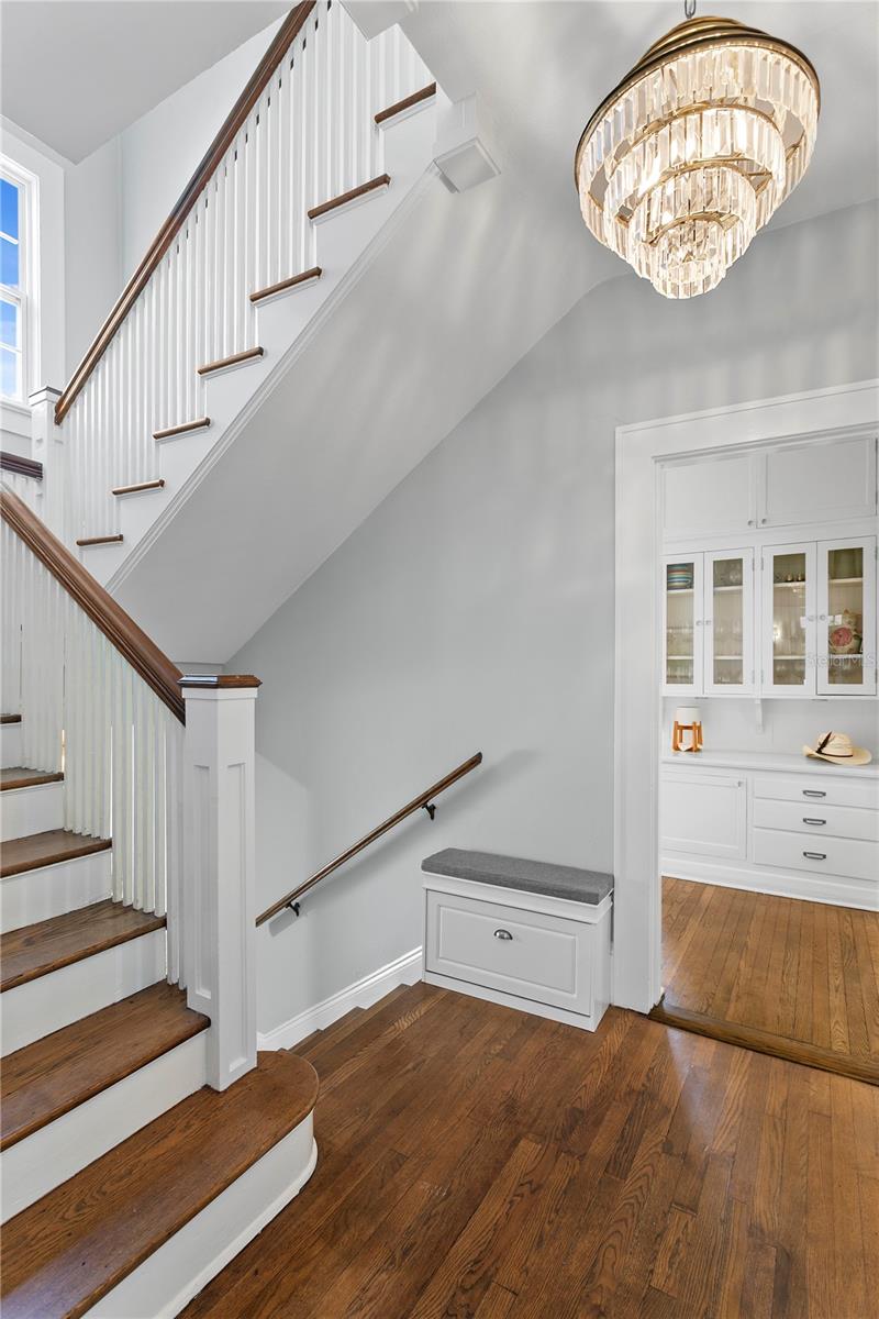 802 S DELAWARE AVE — photo 31