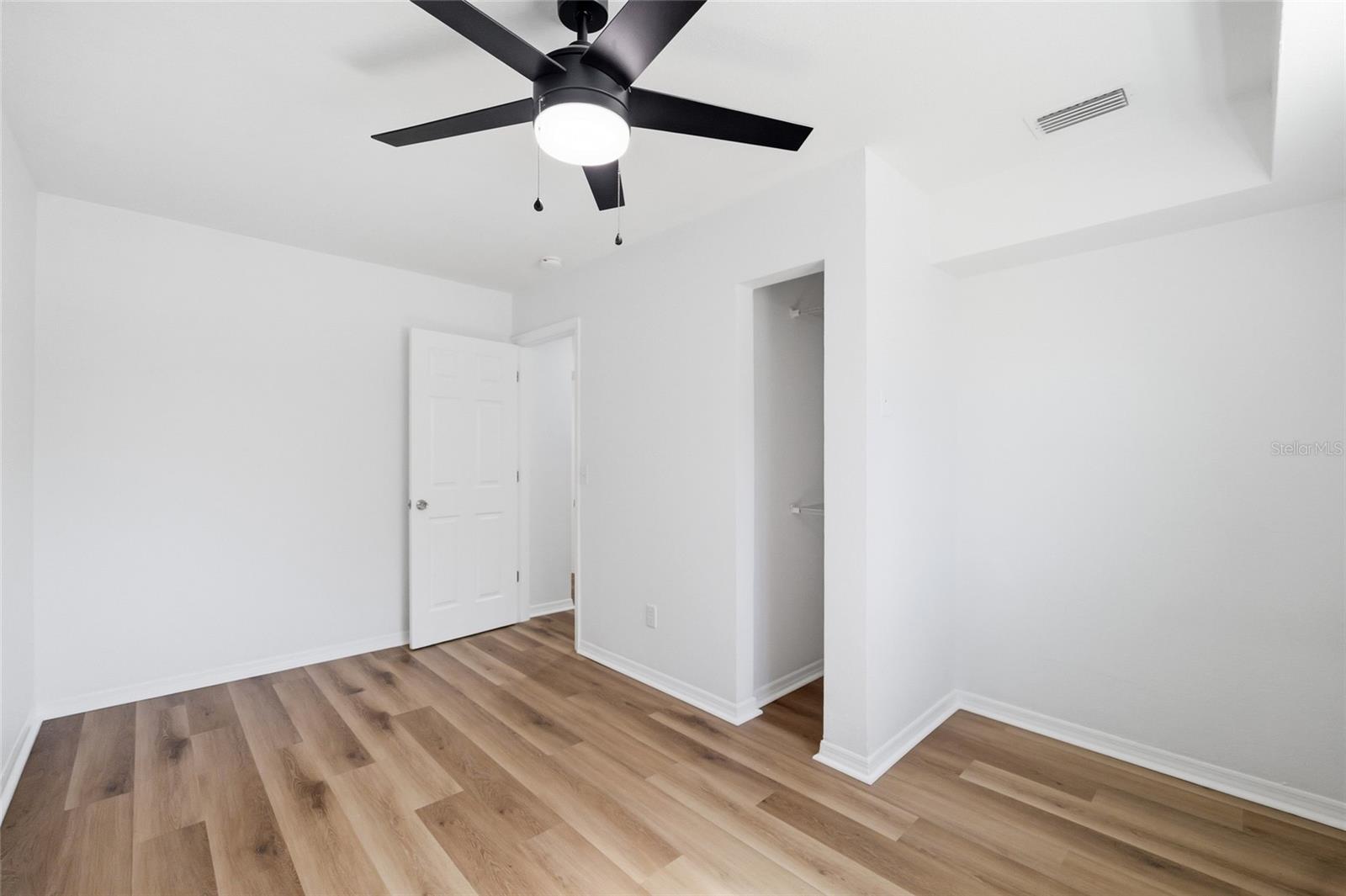 1102 E SITKA ST — photo 18