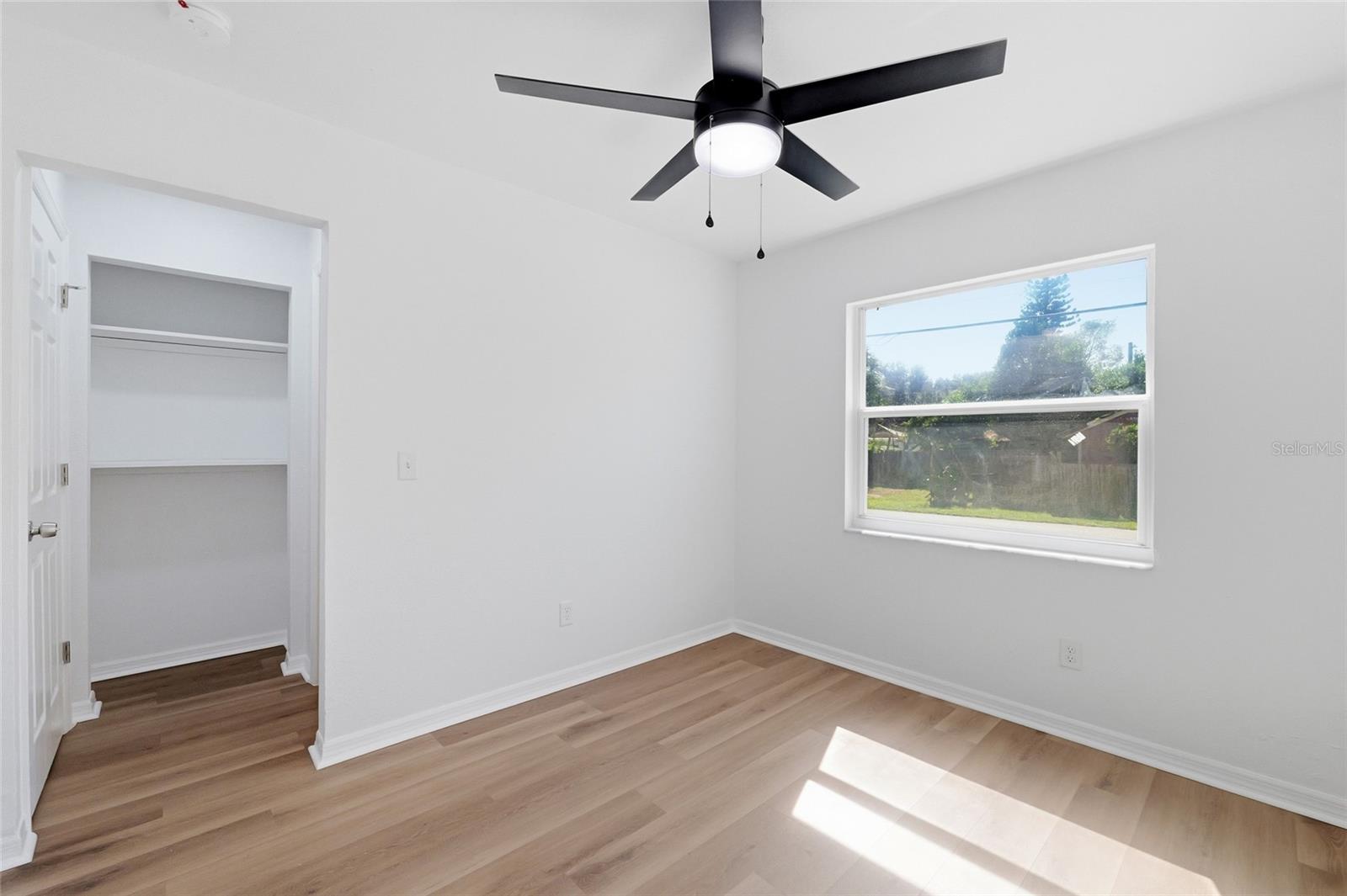 1102 E SITKA ST — photo 14